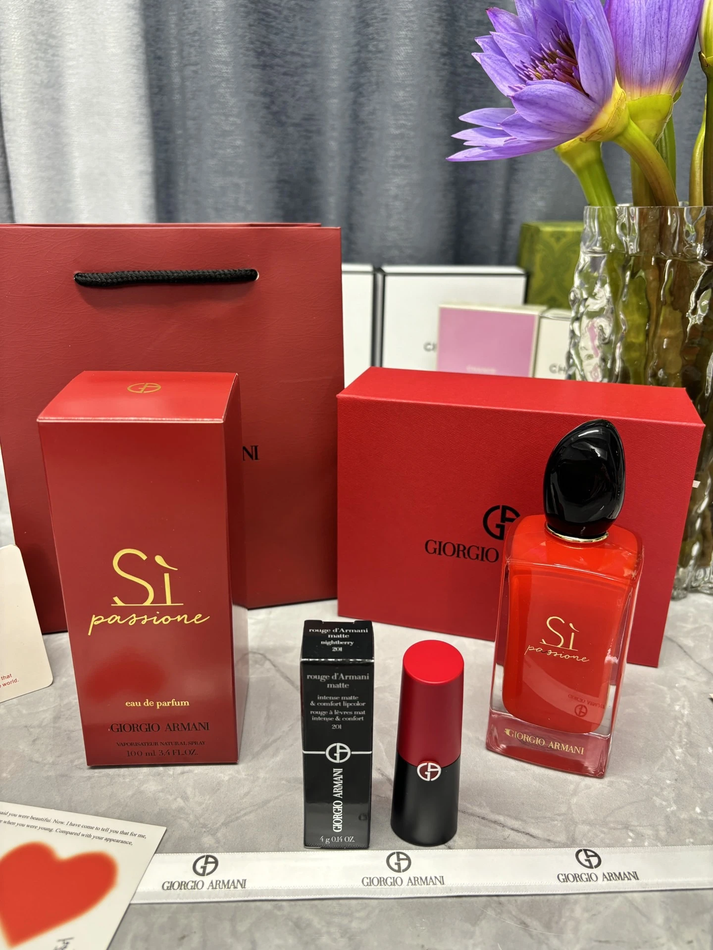 Armani Fragrance — 4154d529