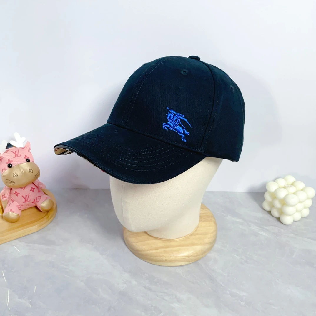 Burberry Hat — d9b6abf0