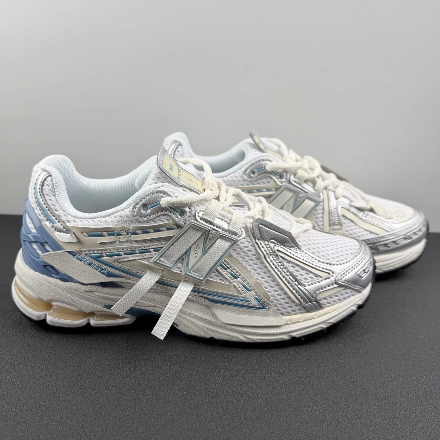 New Balance Shoes — b05cc398