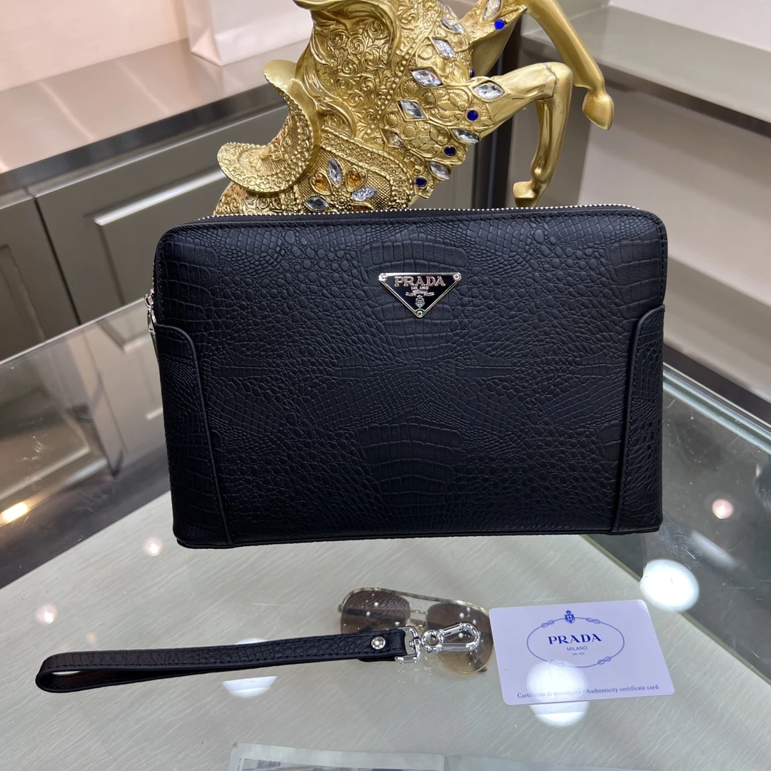 Prada Bag — 21aa56bf