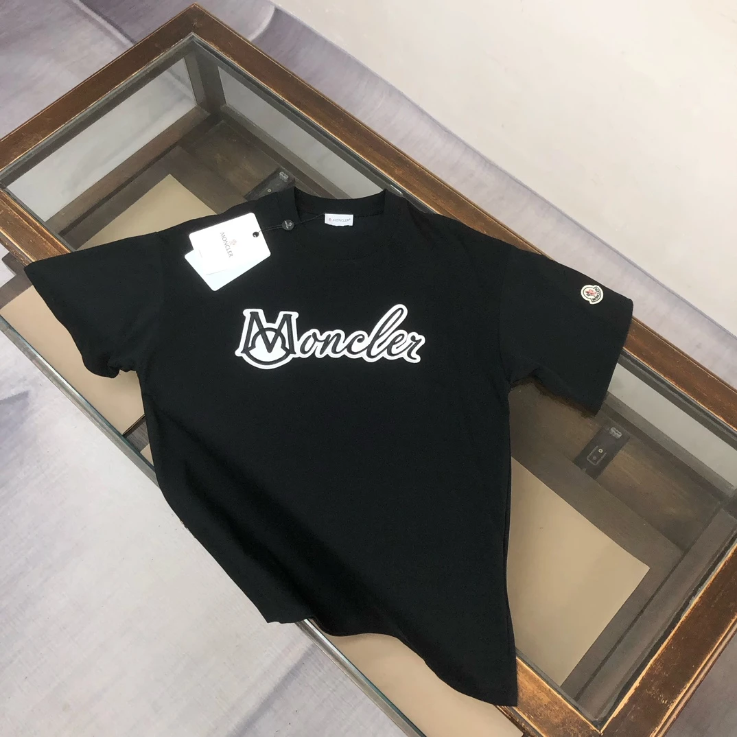 Moncler T-Shirt — 9cf83441