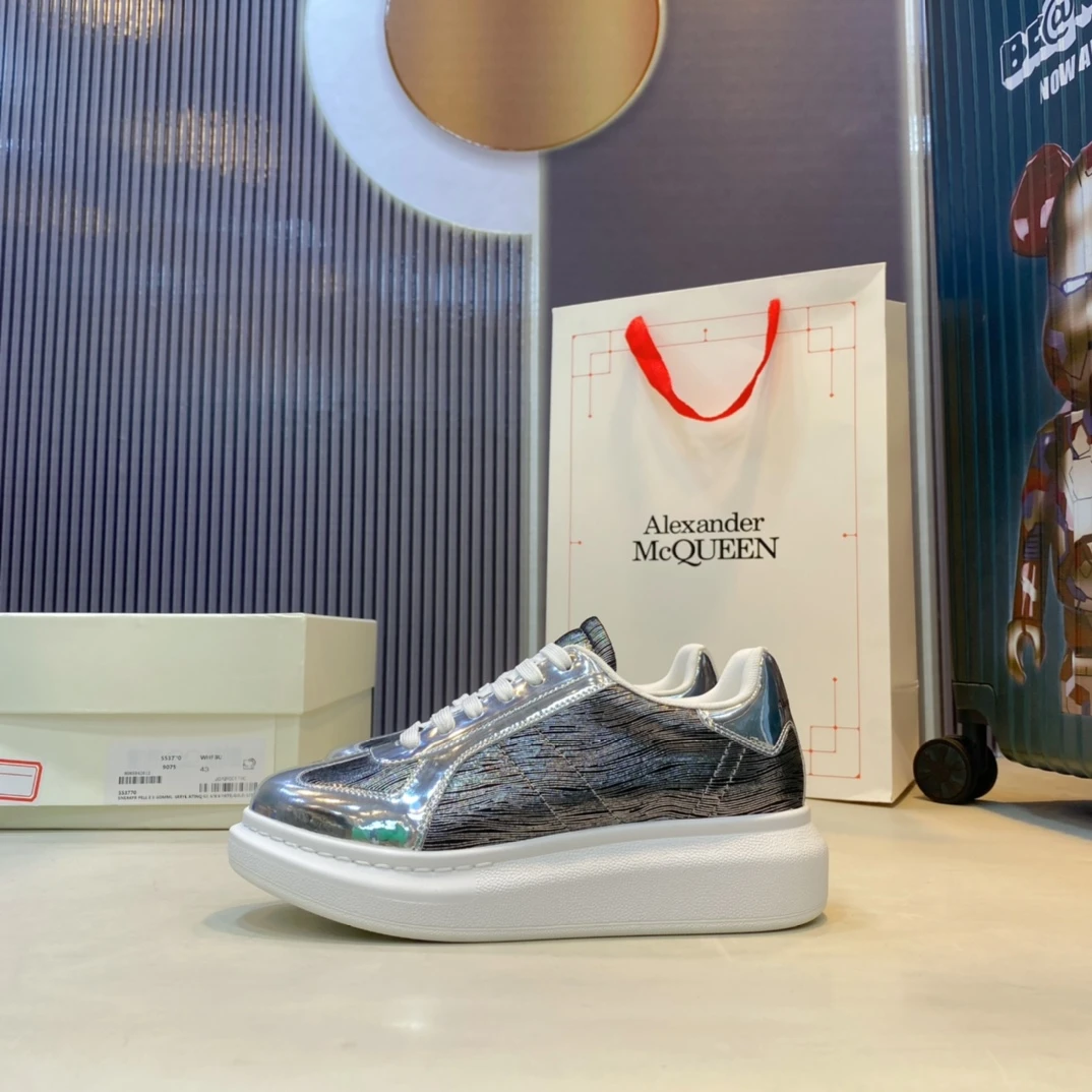 Alexander McQueen Sneakers — 130b147e