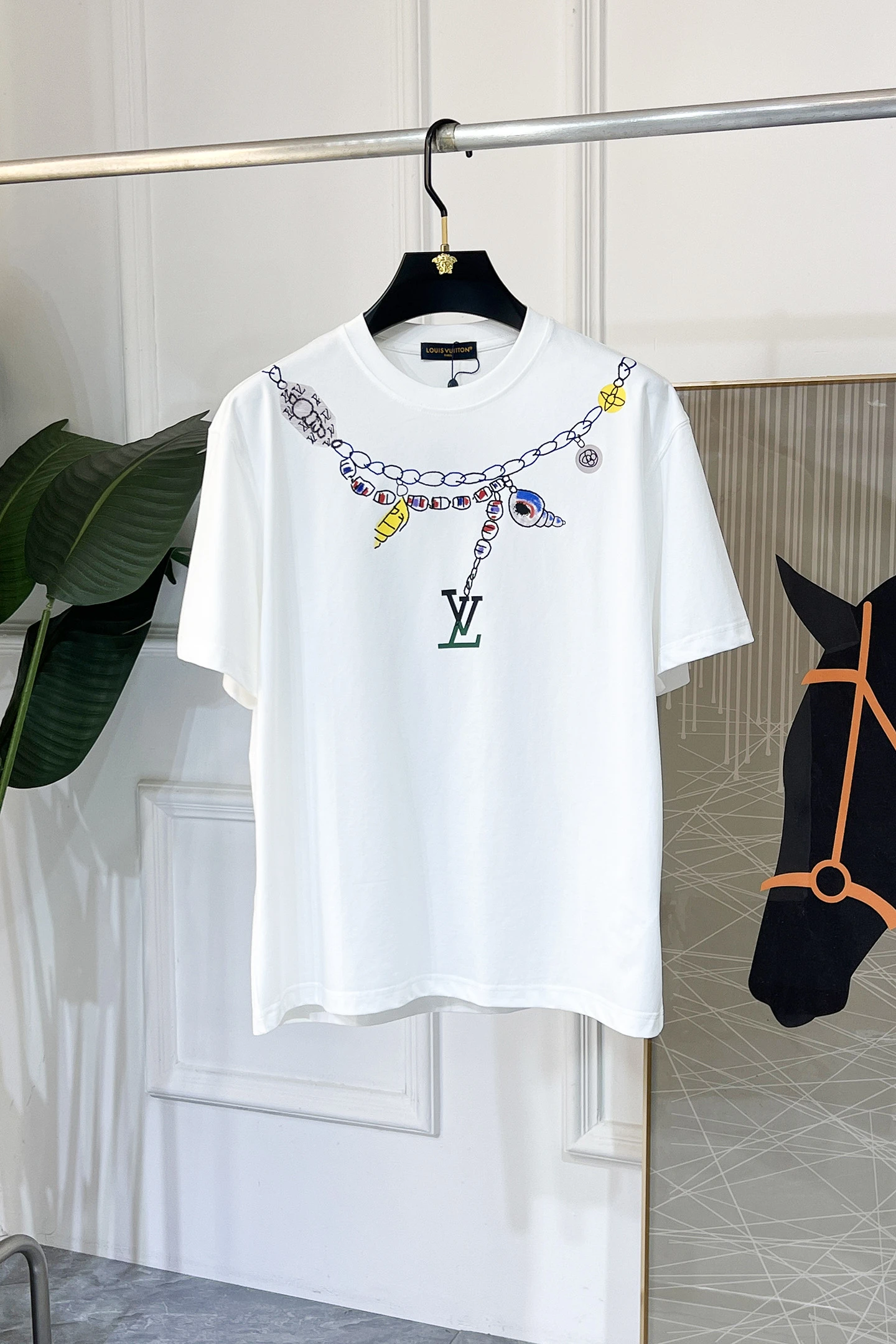 Louis Vuitton T-Shirt — 6a63ee7e
