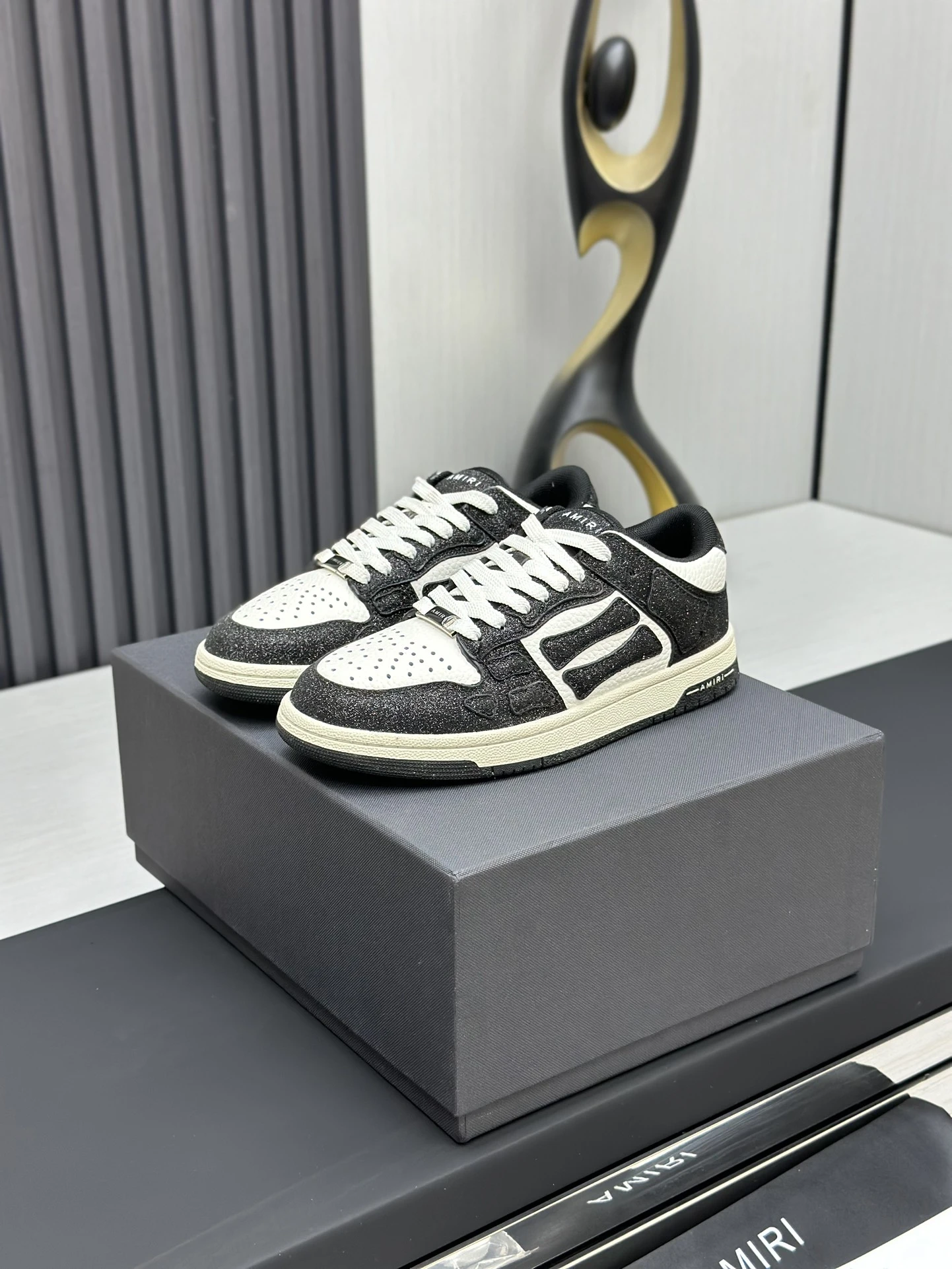 Amiri Sneakers — 6d2f59fd