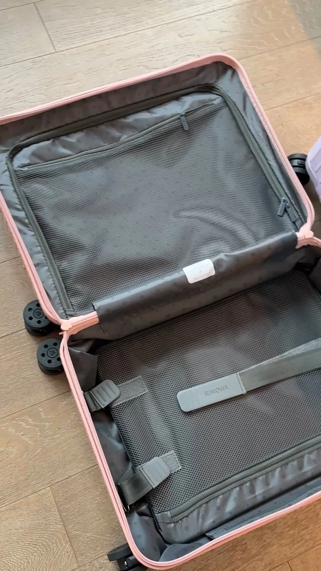 Luggage — 3d36adf9