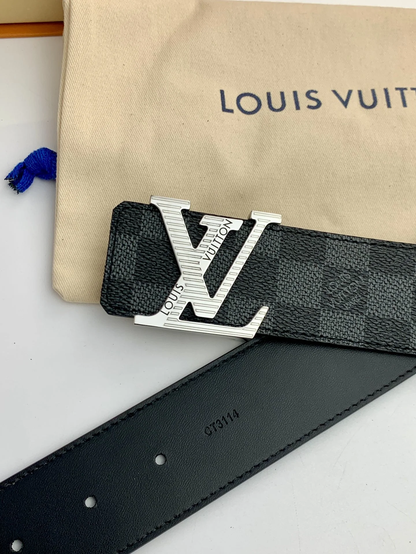 Louis Vuitton Belt — 66e6180f