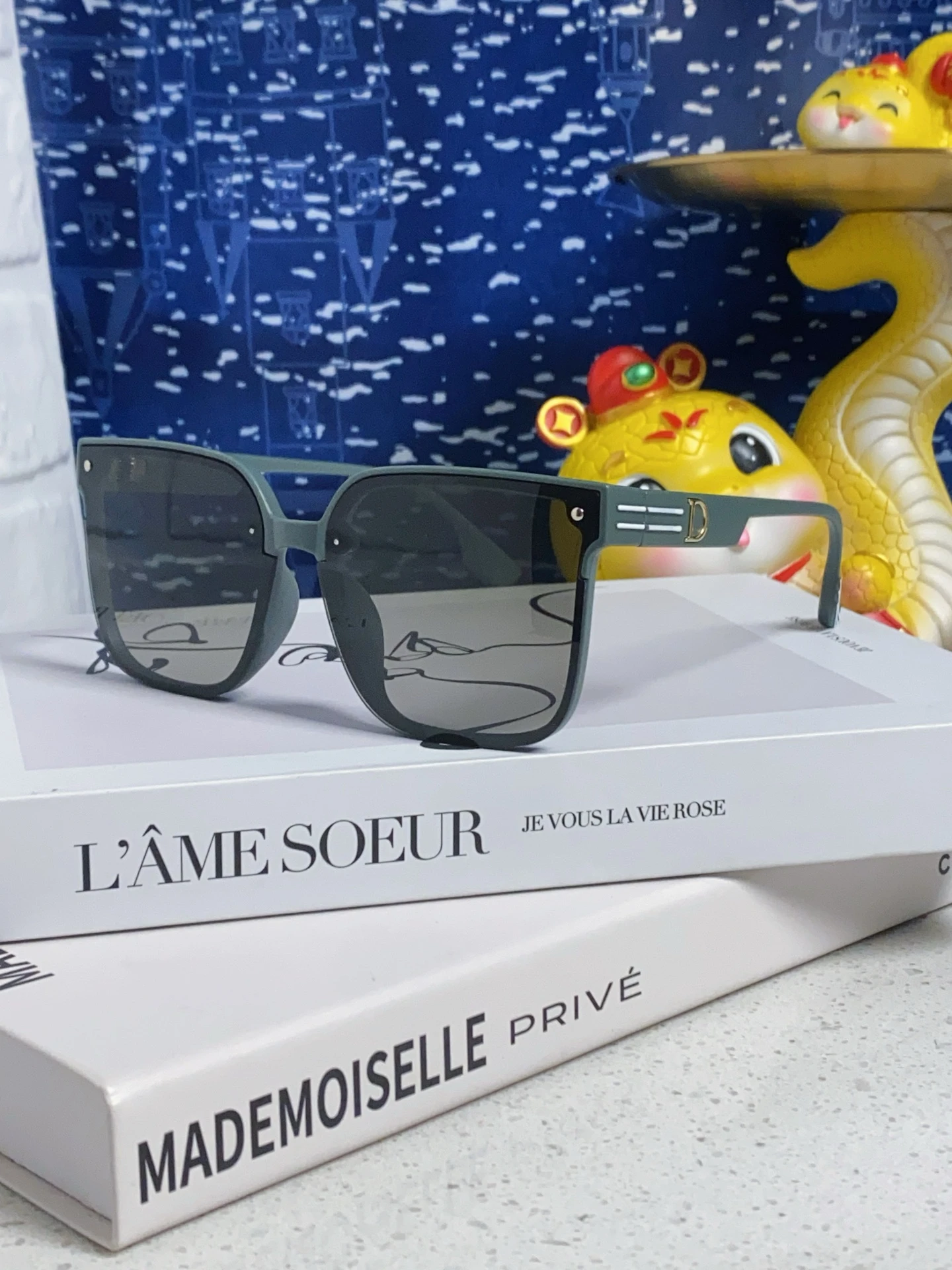Dior Eyewear — 224fff2e