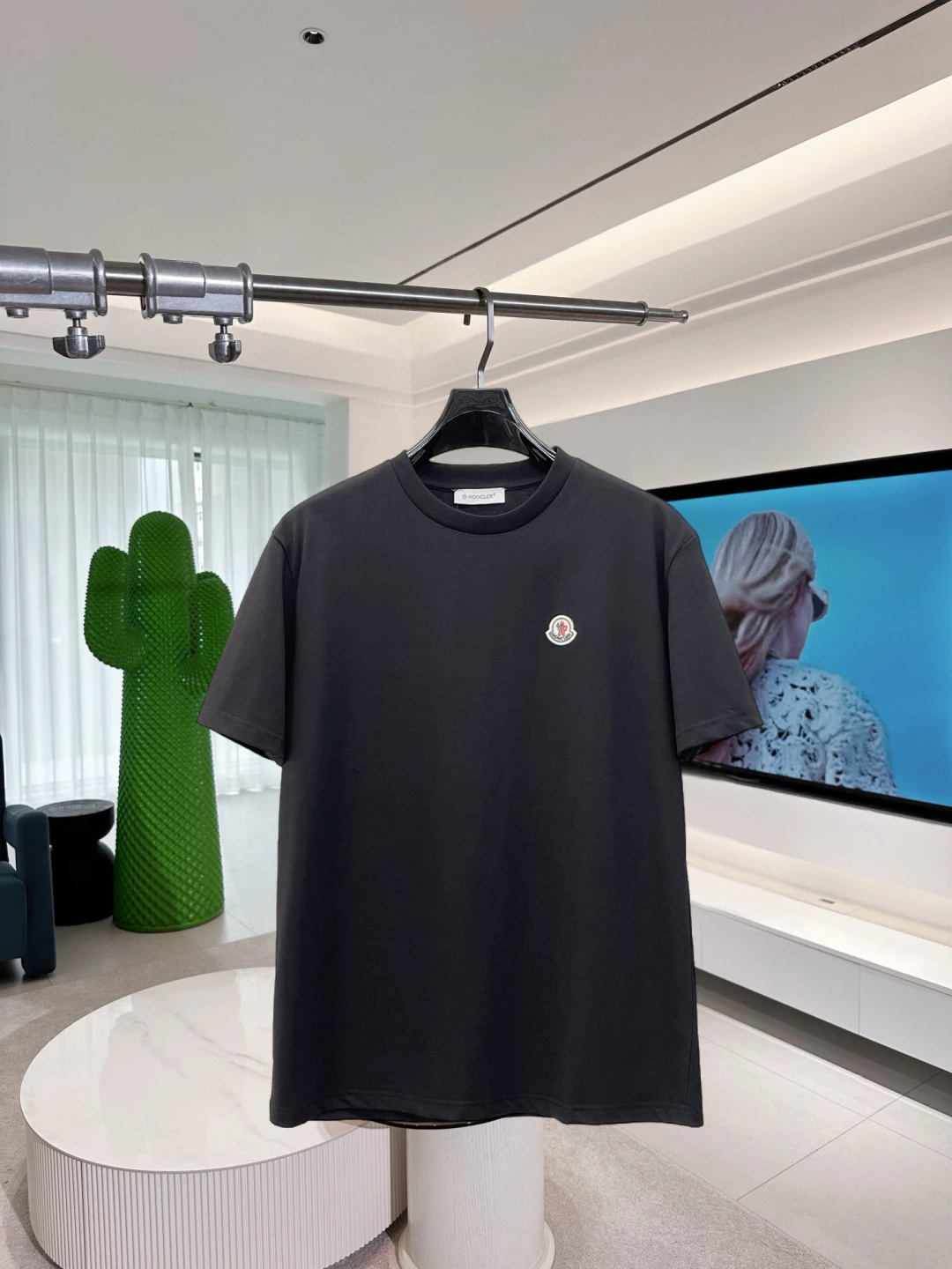 Moncler T-Shirt — 3c322966