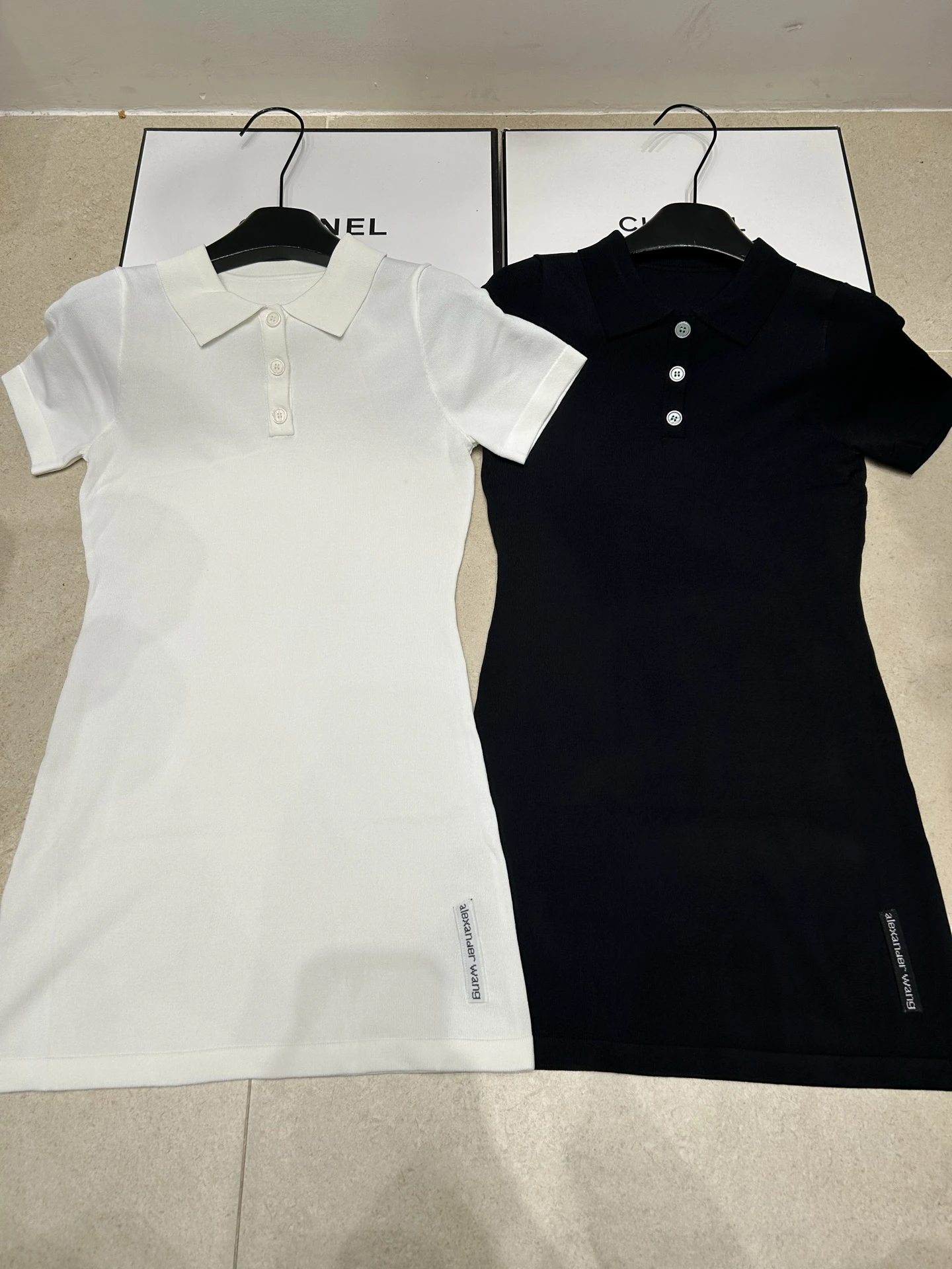 Dresses — 4ea614f6