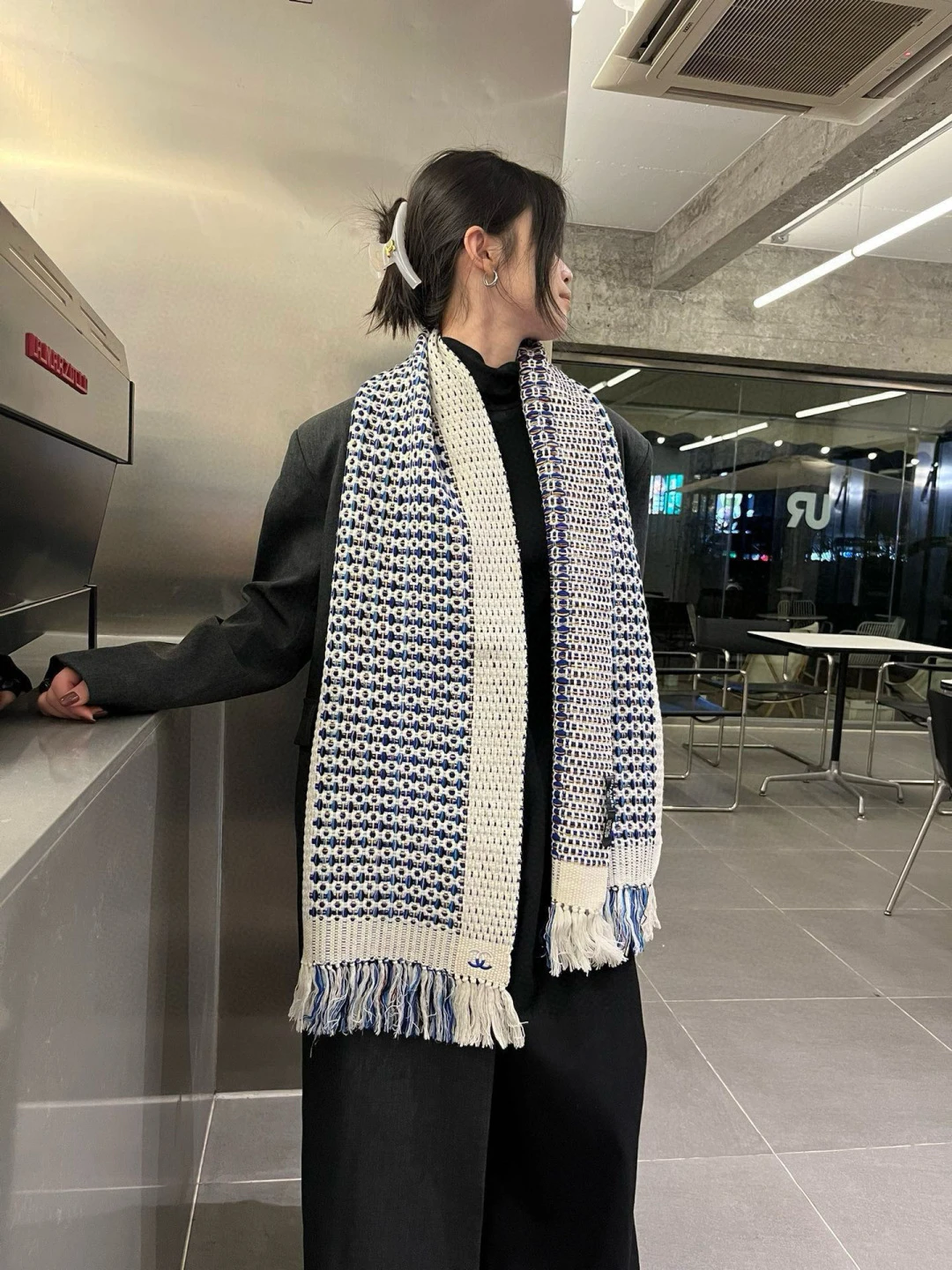 Chanel Scarves — 027500ff