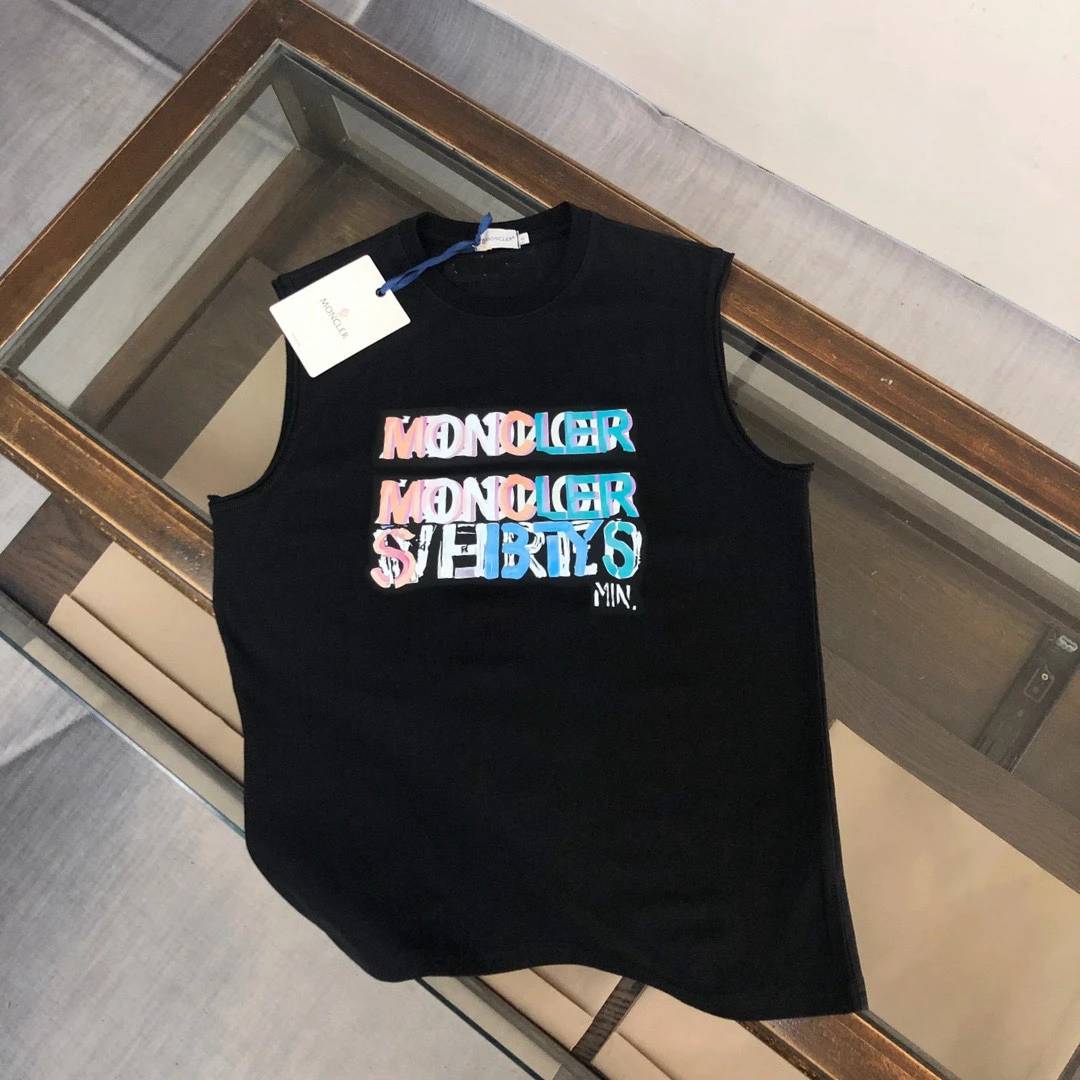 Moncler T-Shirt — c1d53587