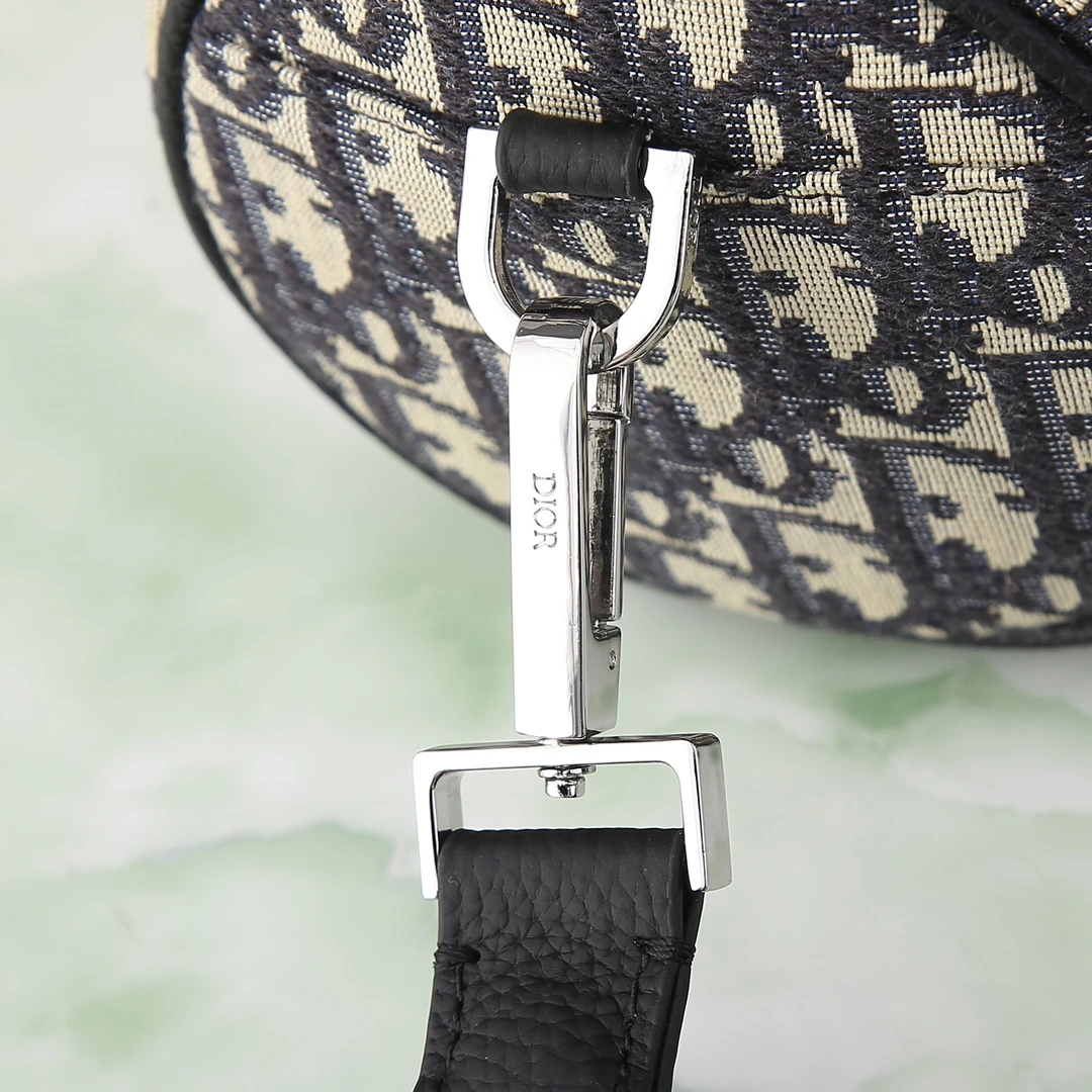 Dior Bag — 43f02789