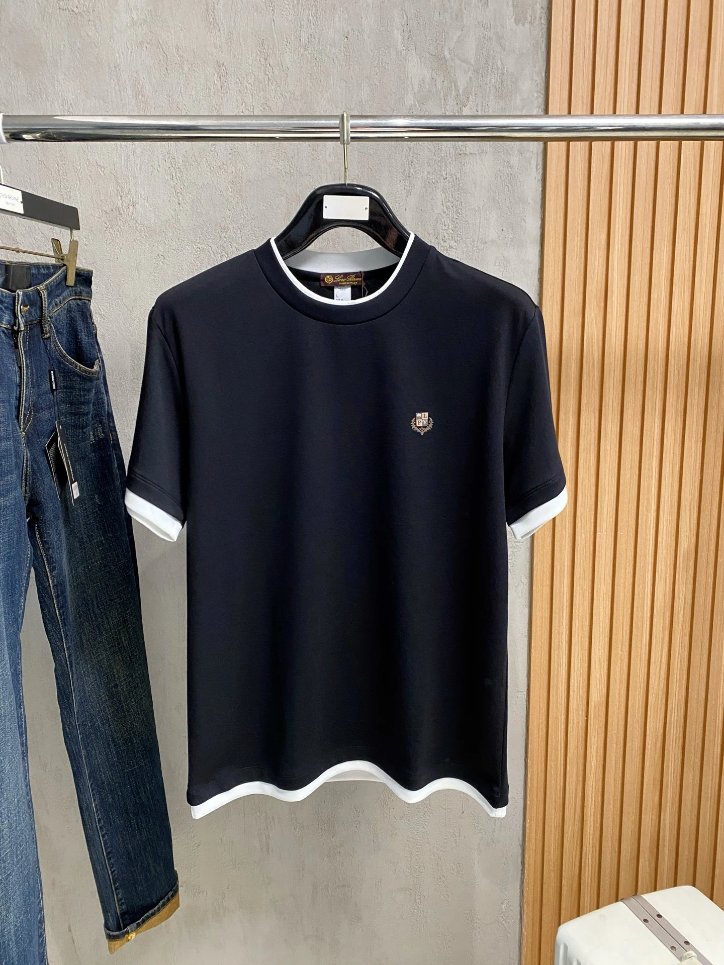 Loro Piana T-Shirt — f2f8d6e2