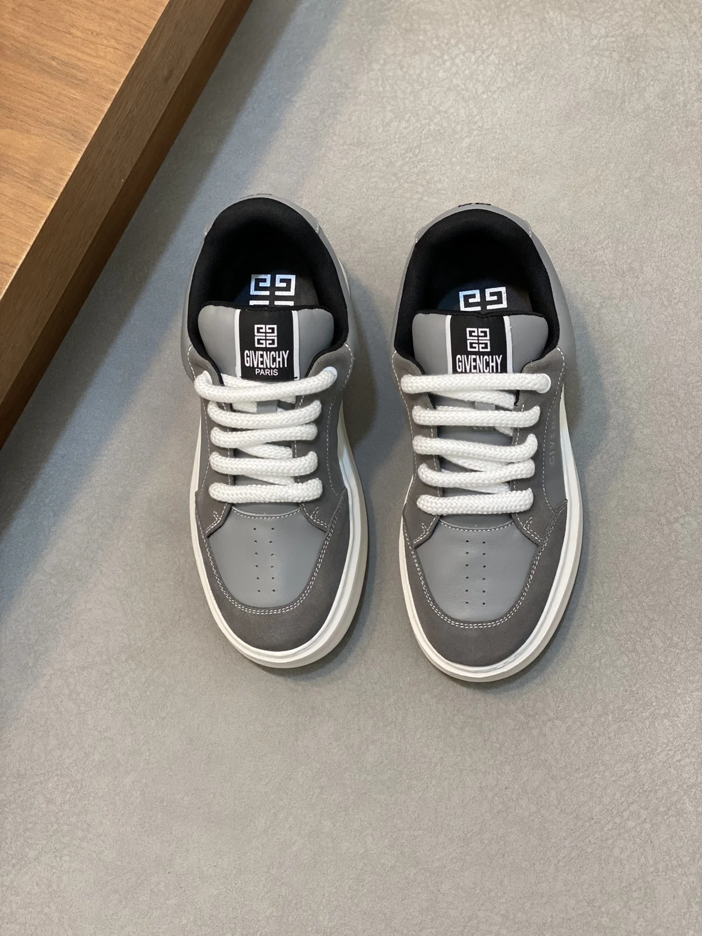 Givenchy Shoes — 3dfa610c