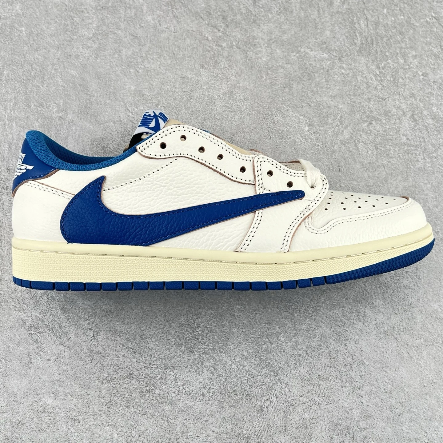 Nike Shoes — 080a5d1d