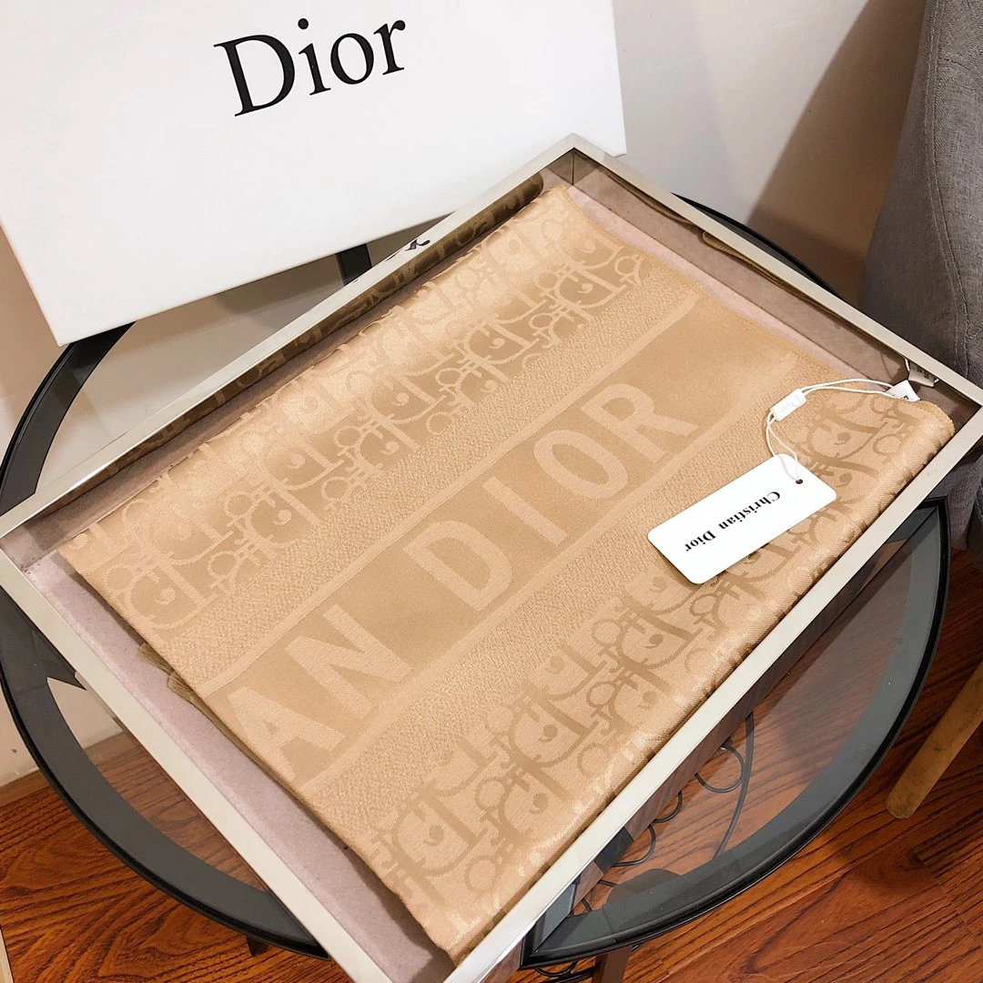 Dior Scarves — 9f92cd6f