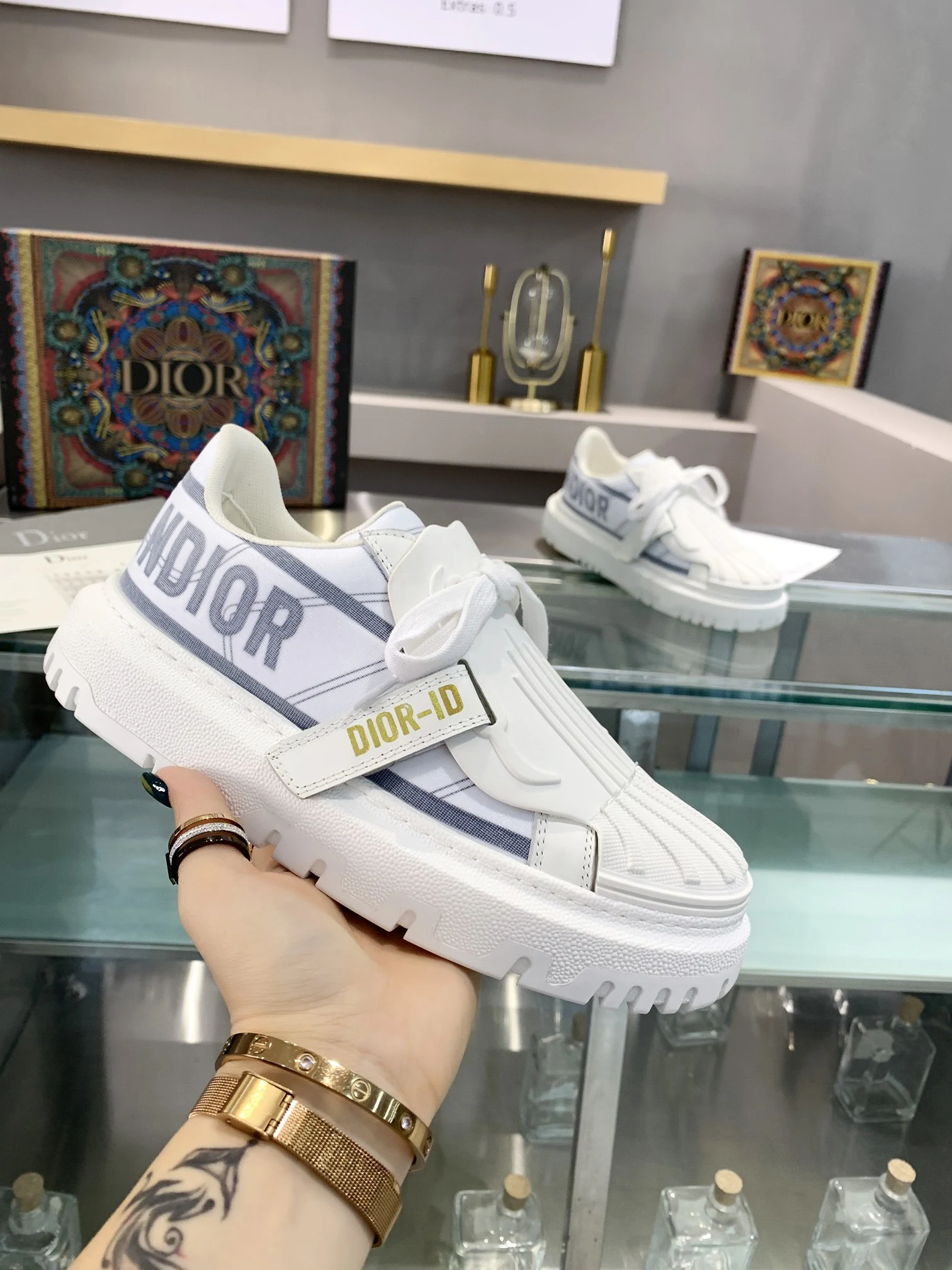 Dior Sneakers — 0e342b10