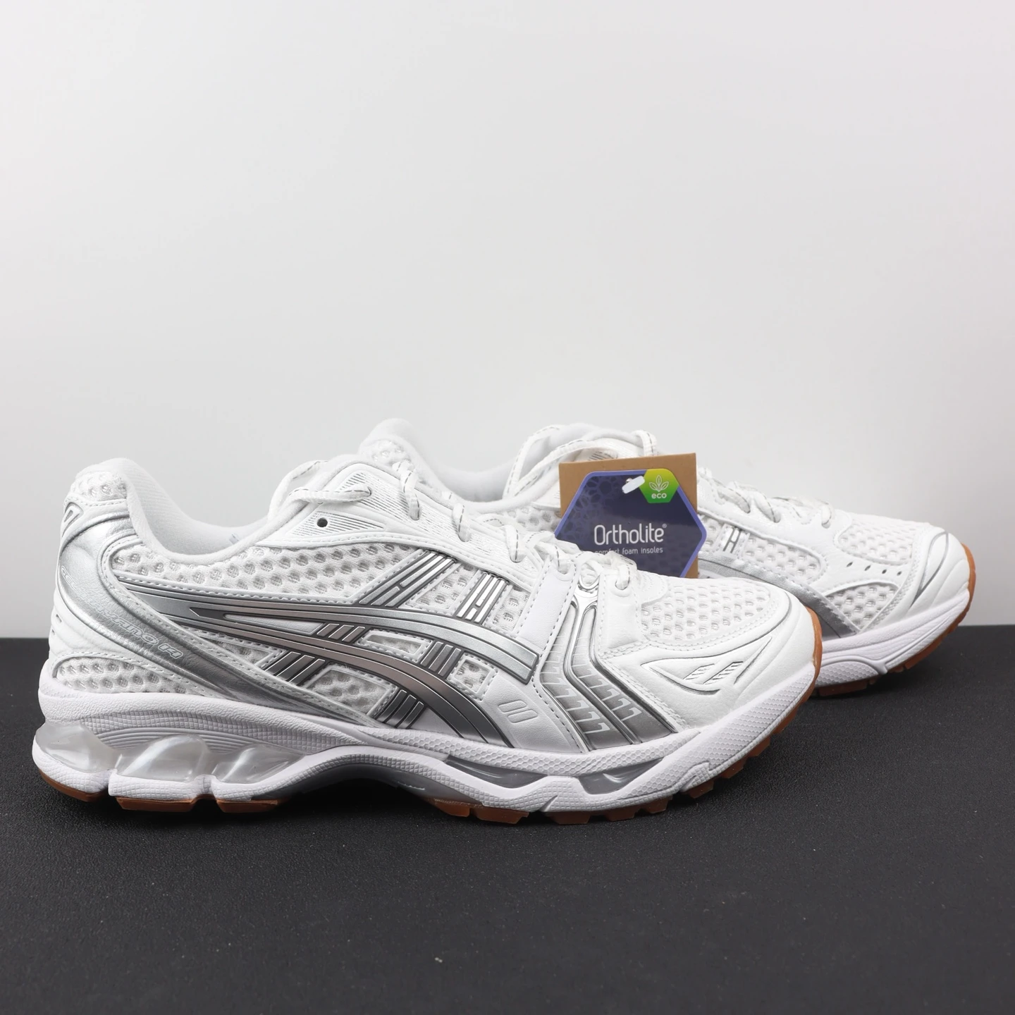 Asics Shoes — 806e35e4
