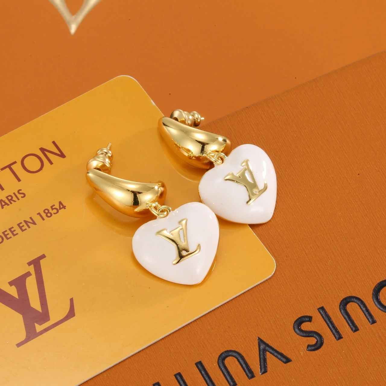 Louis Vuitton Earrings — b0a23196