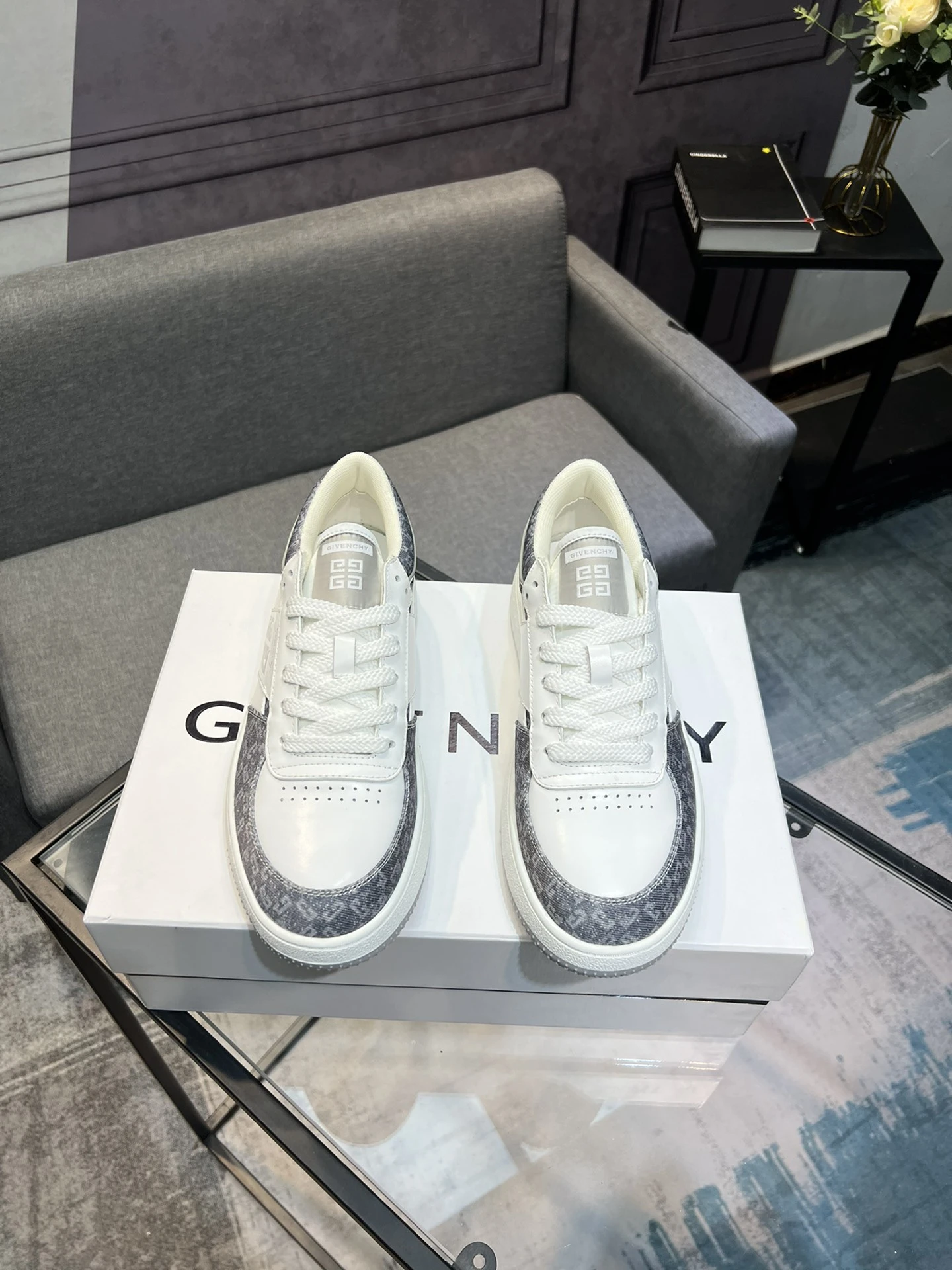 Givenchy Shoes — 9a43ee43