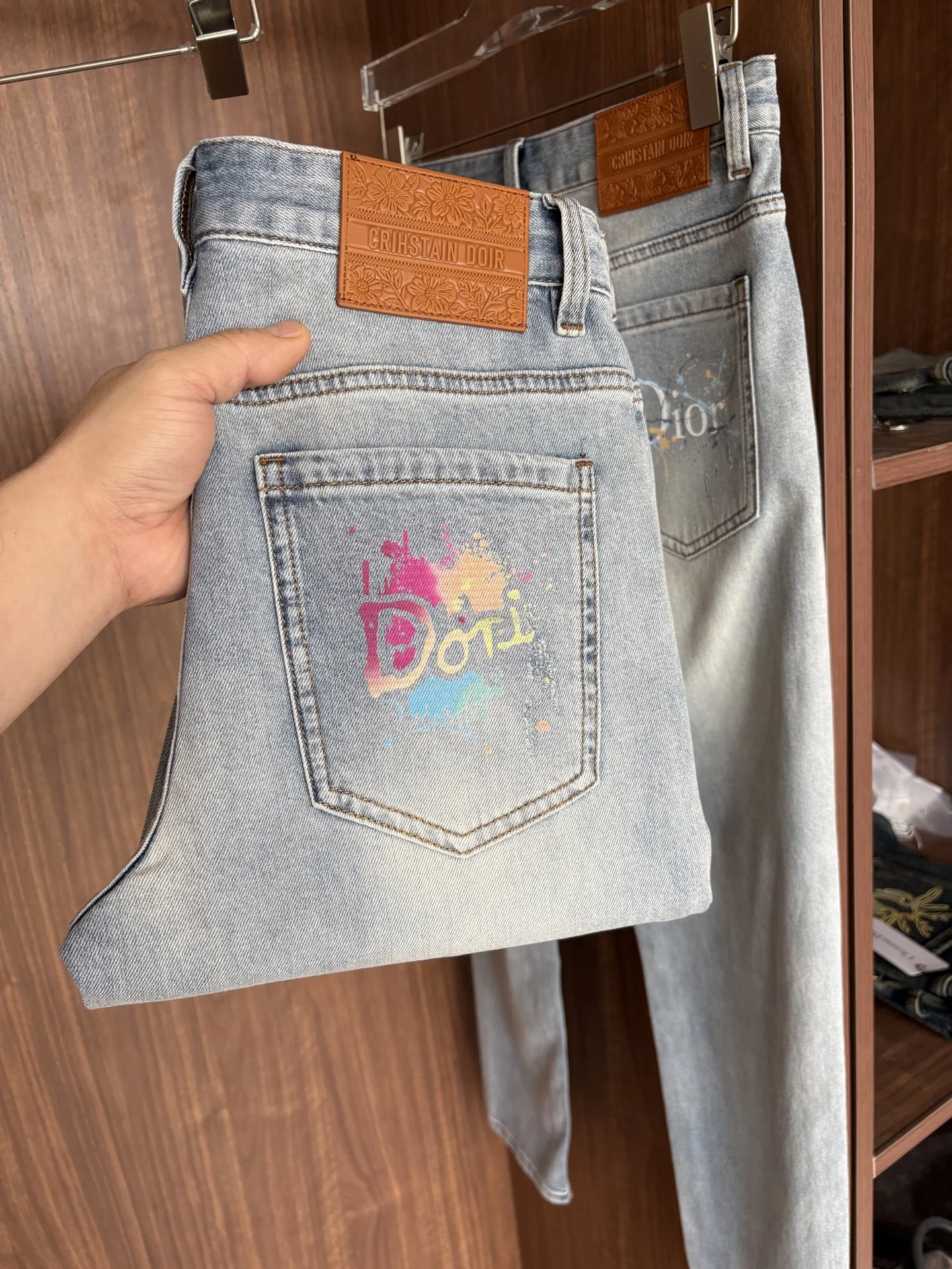 Jeans — 163e94e1