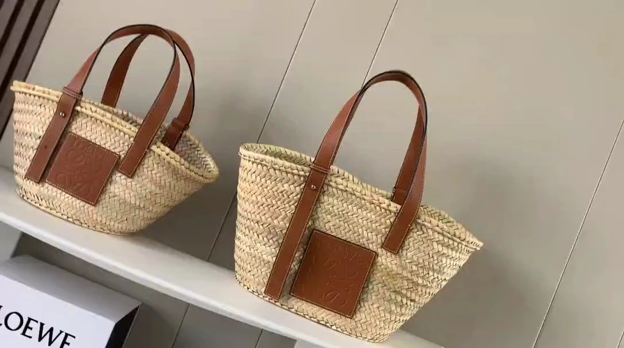 Loewe Bag — 4198e70a
