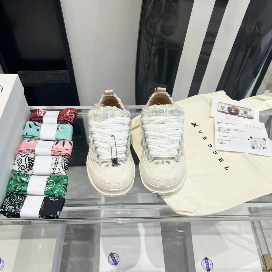 XVESSEL Sneakers — b7be2f79