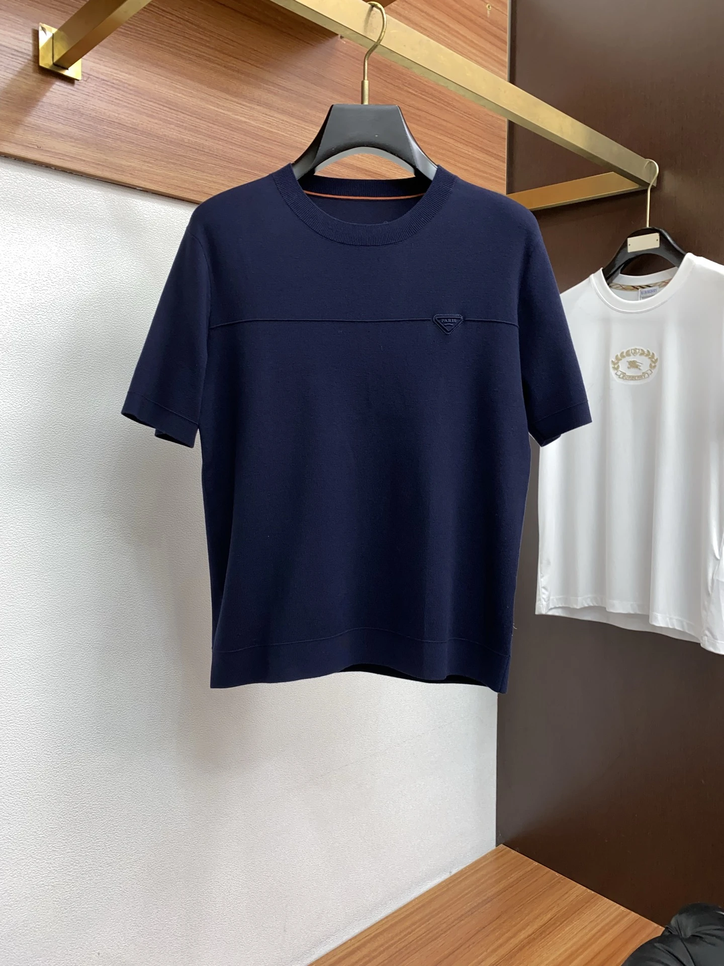 Prada T-Shirt — 3996875b