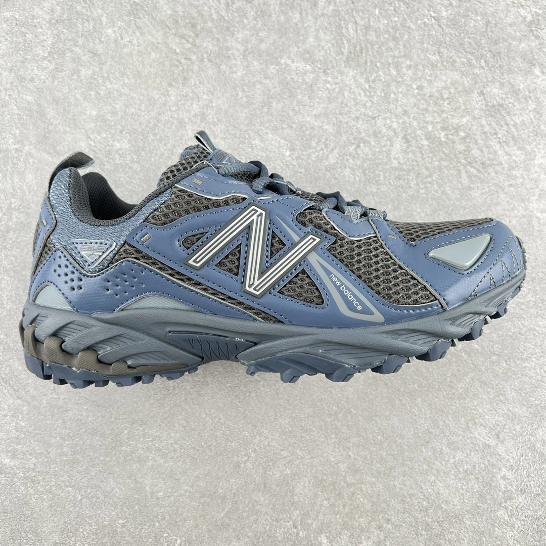 New Balance Sneakers — 49ea2057