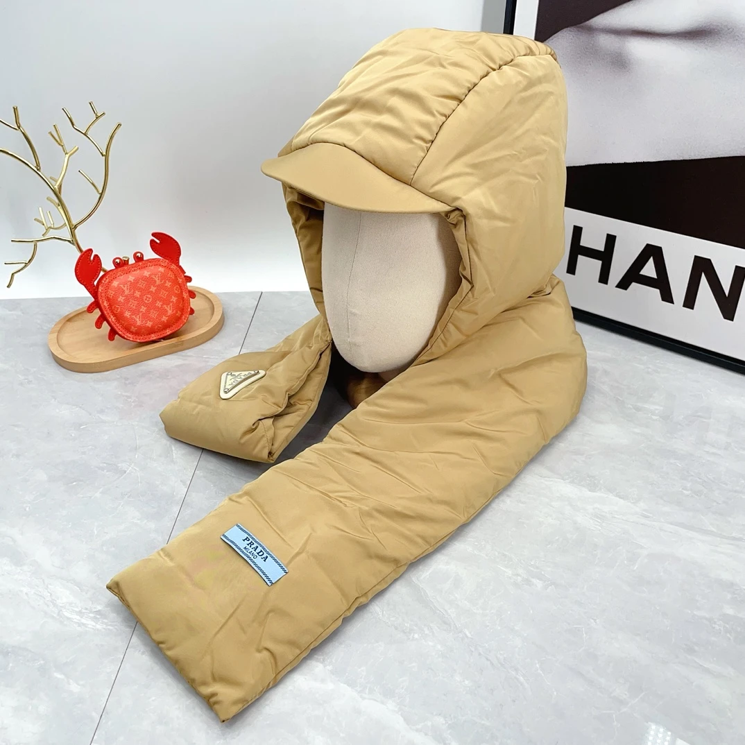 Prada Hat — 55e159ee