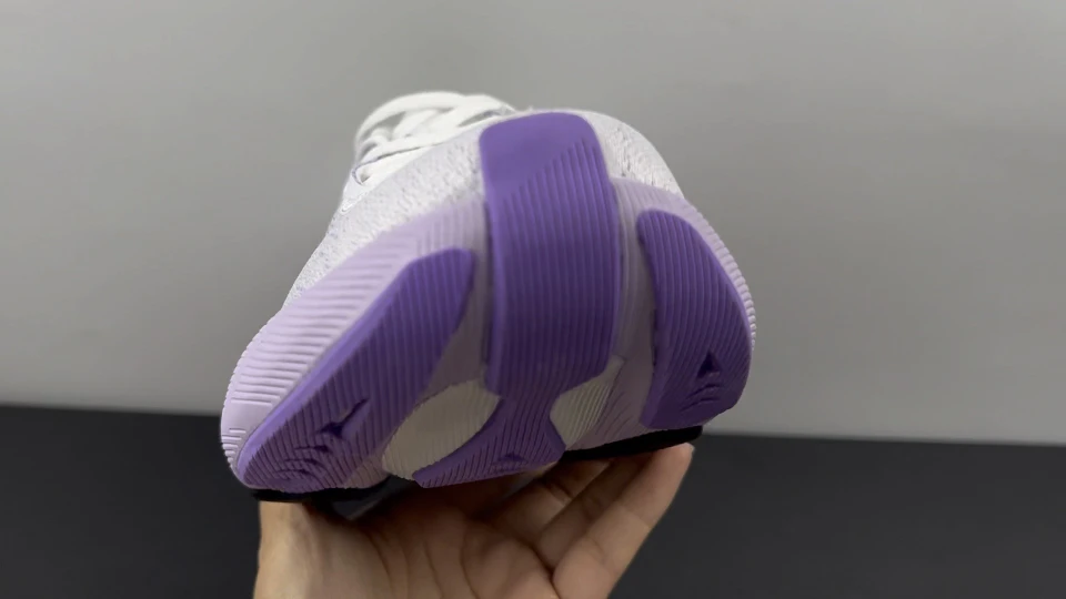 Asics Shoes — 03263c03