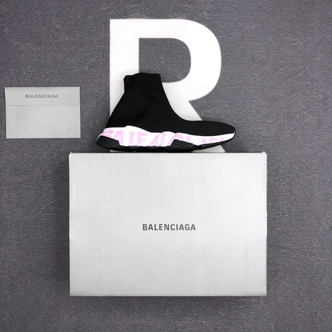 Balenciaga Sneakers — 75b72849