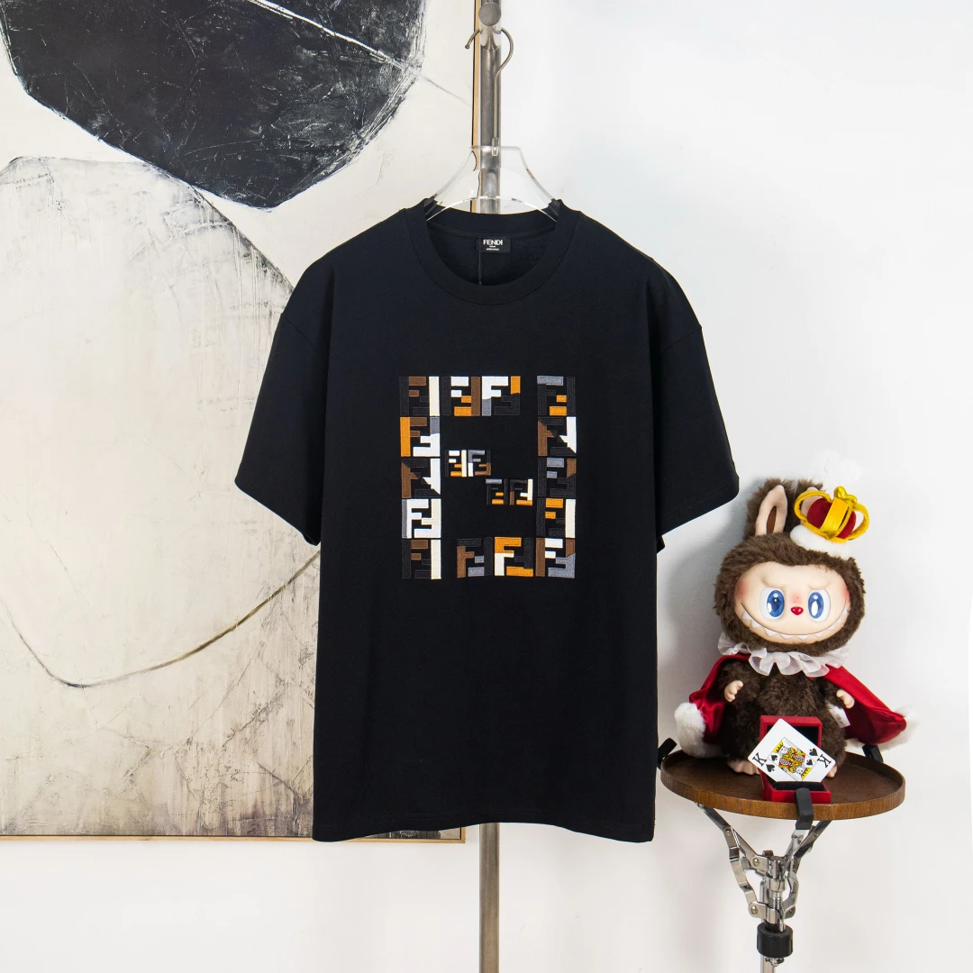 Fendi T-Shirt — ac08d62f