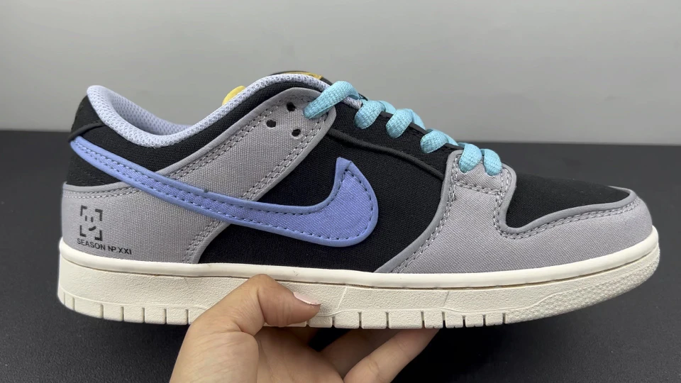Nike Shoes — 6a604d88