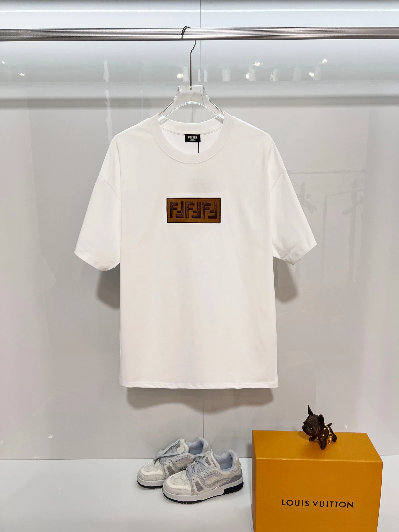 Fendi T-Shirt — 8bbb27f5