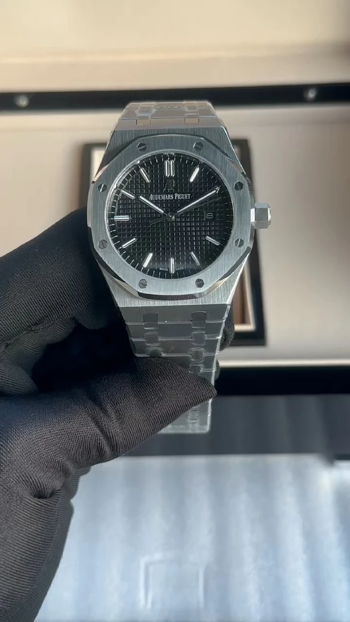 Audemars Piguet Watch — 993c137c