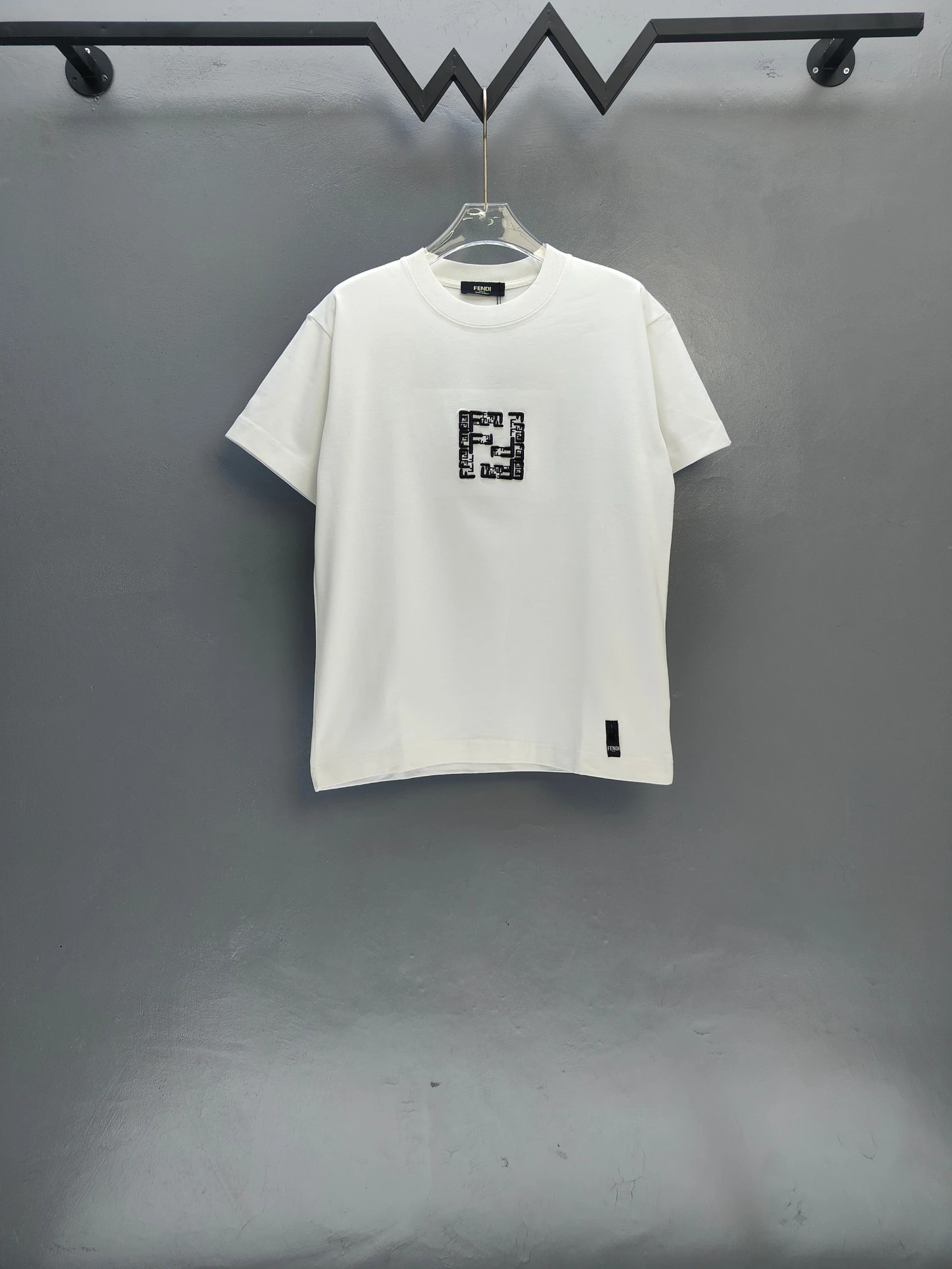 Fendi T-Shirt — 7fe0ef3f