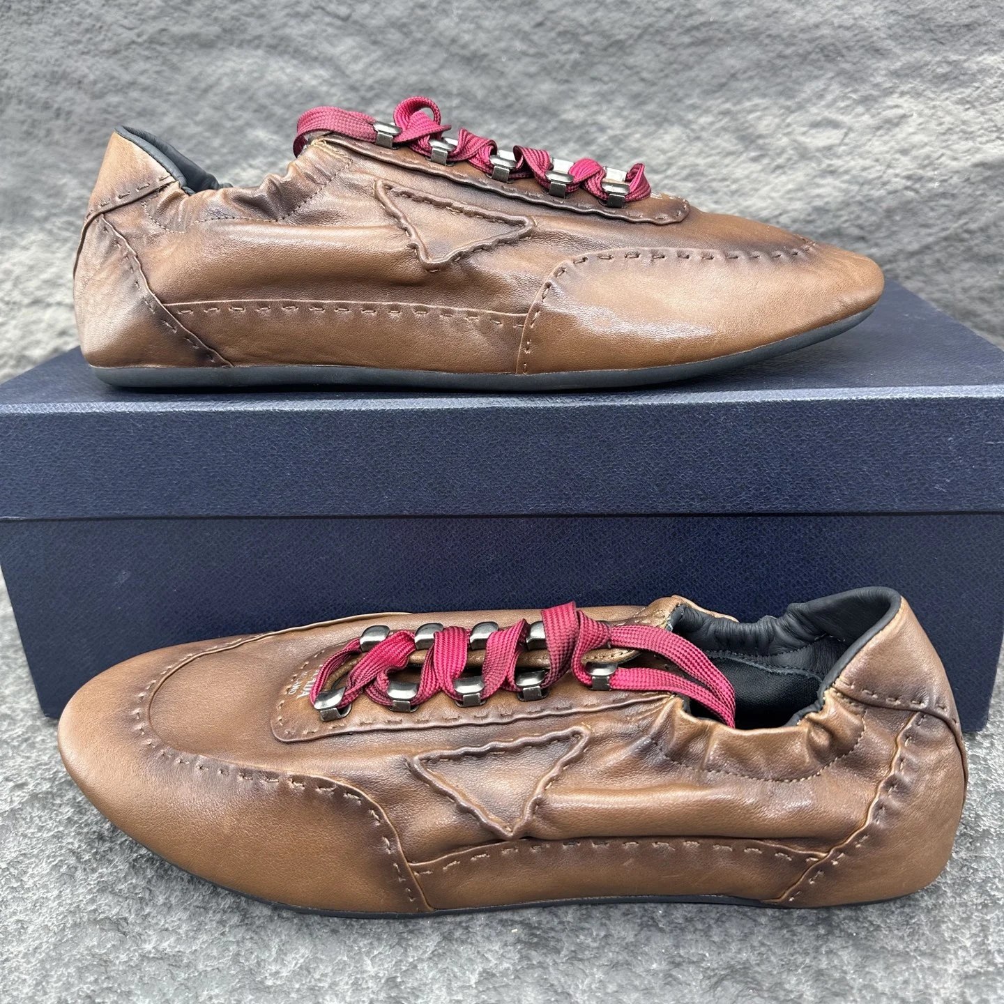 Prada Shoes — 7200759d