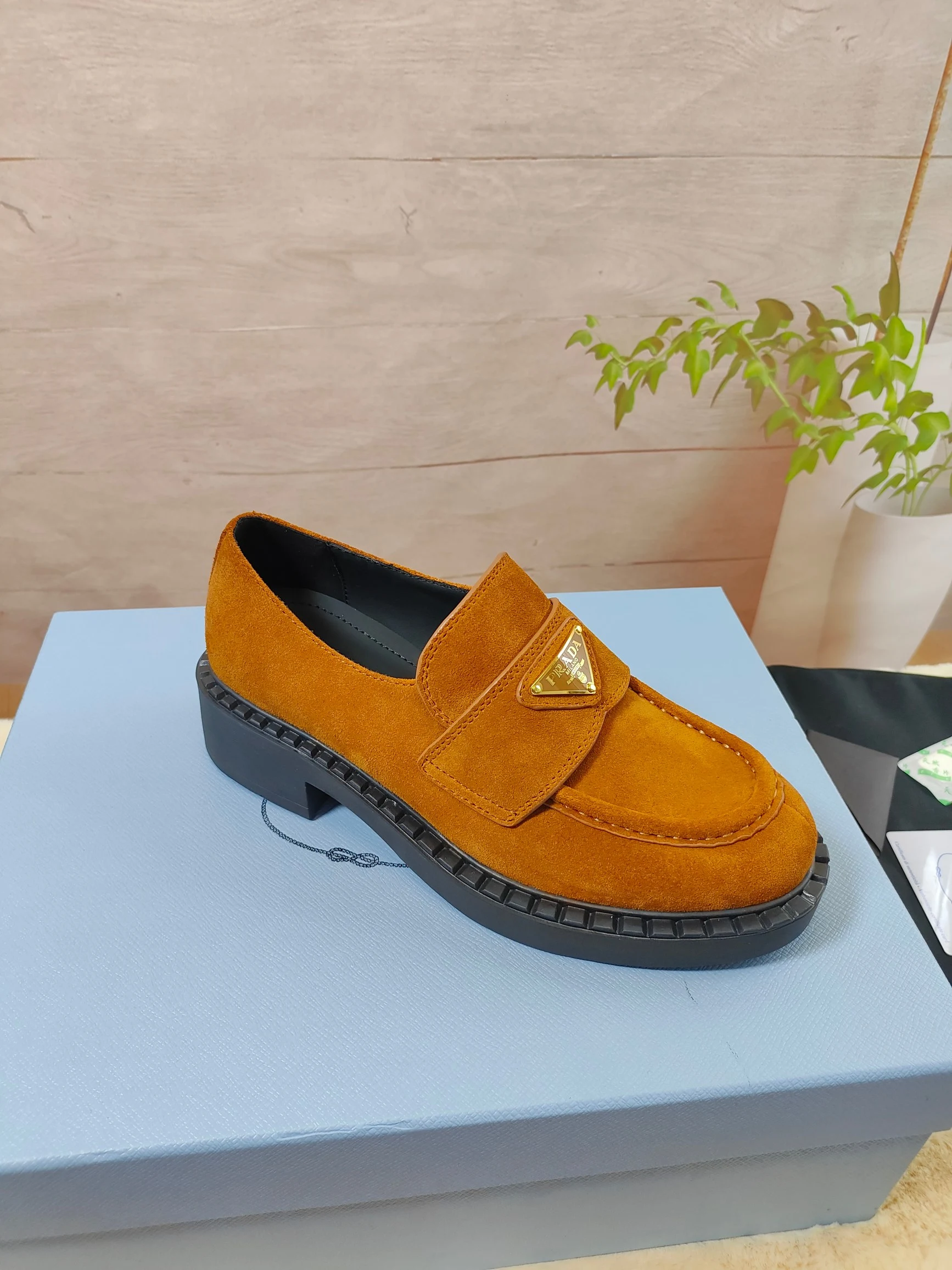 Prada Loafers — ba0045e2