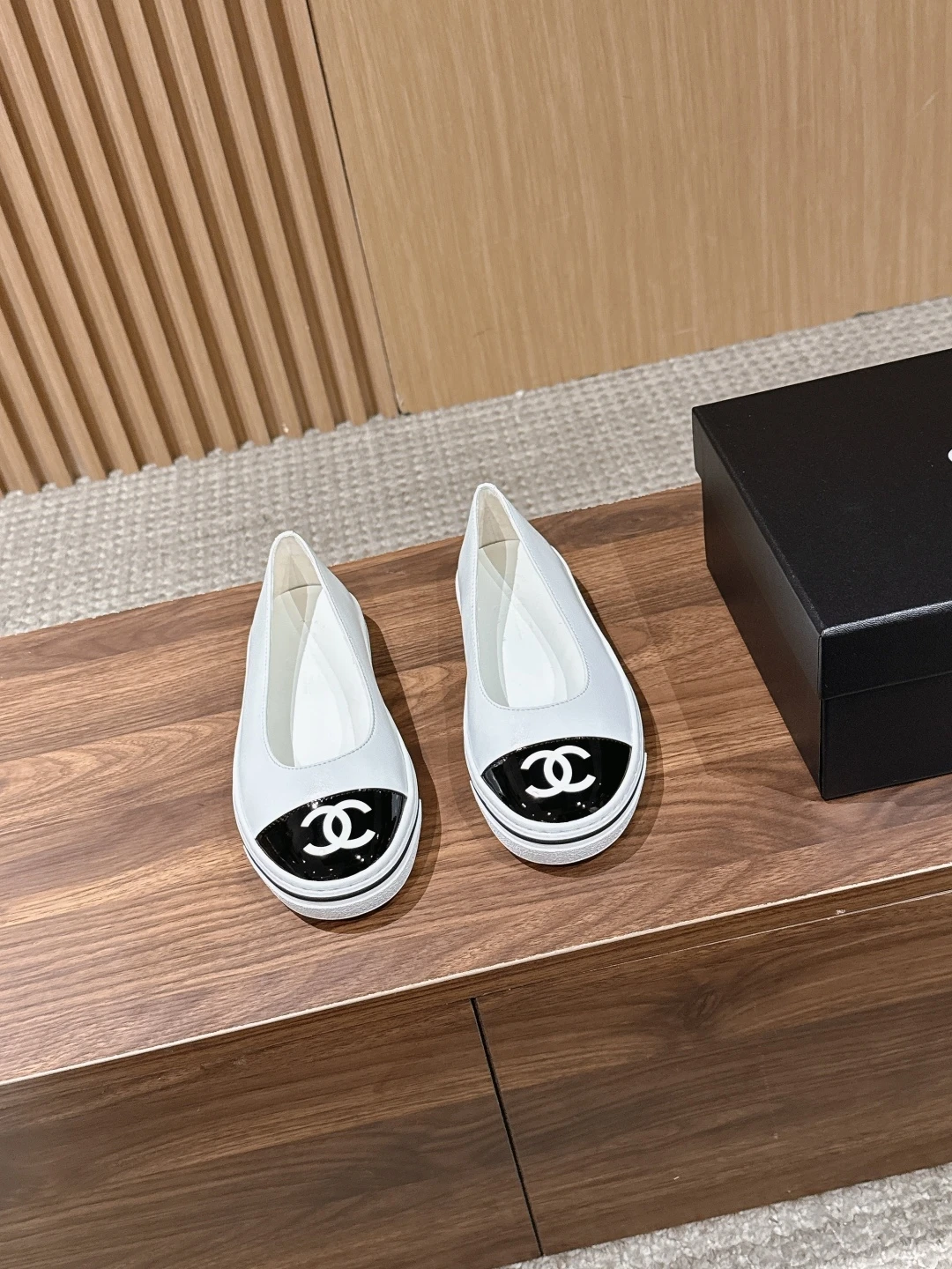 Chanel Shoes — 739c5384