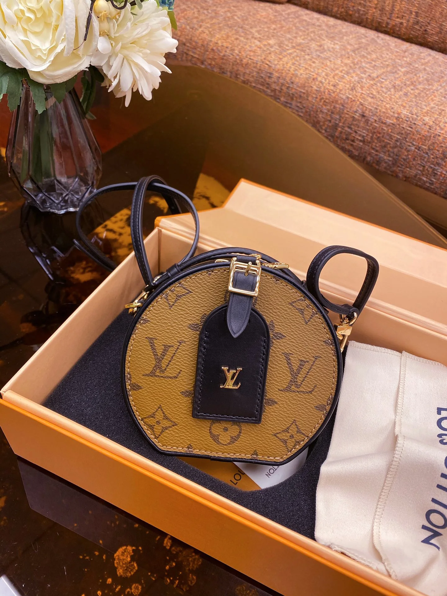 Louis Vuitton Bag — 68fd5898