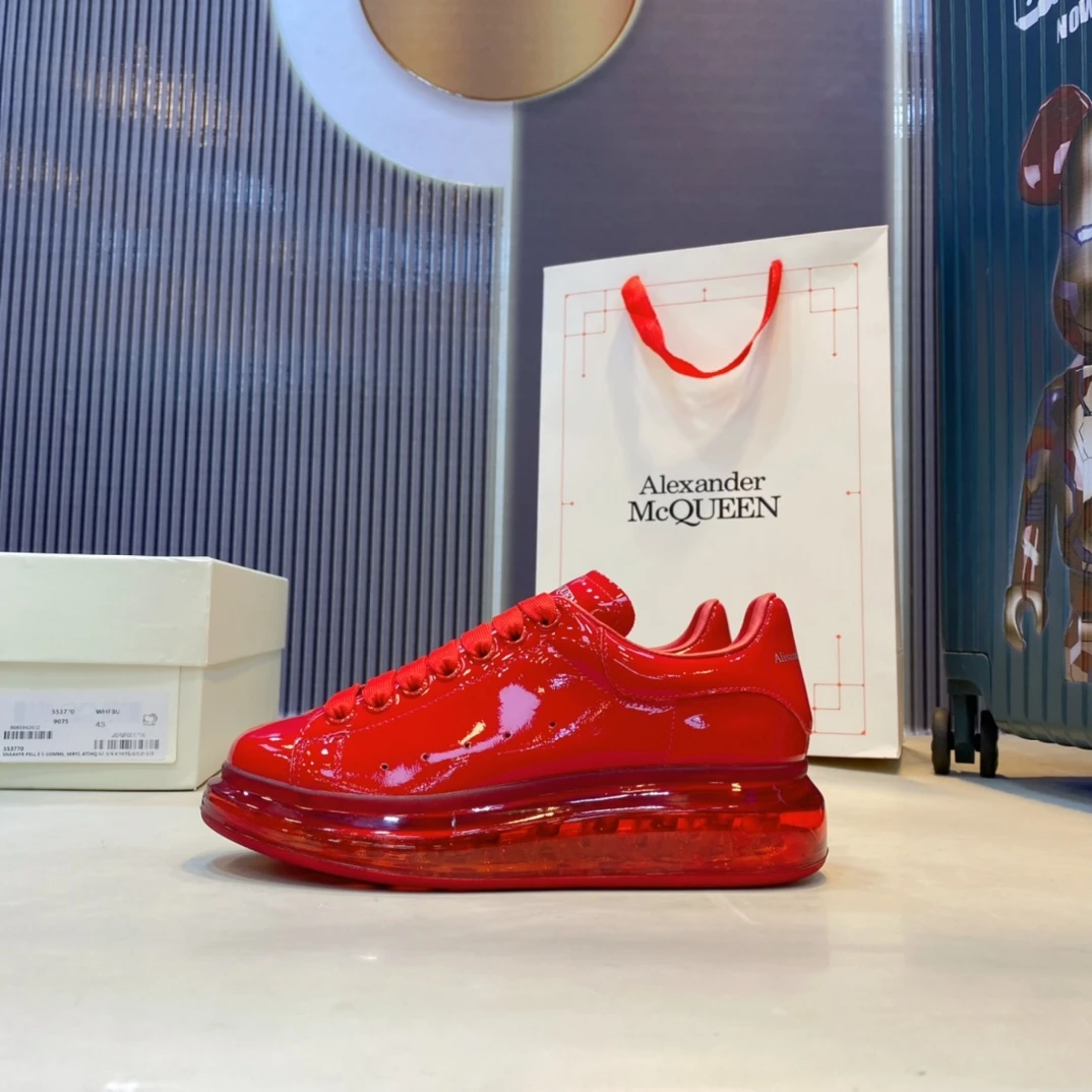 Alexander McQueen Sneakers — 6a8a9599