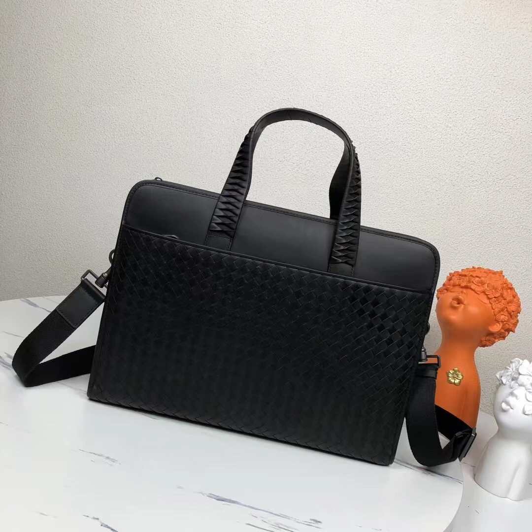 Bottega Veneta Briefcases — 8818d05a