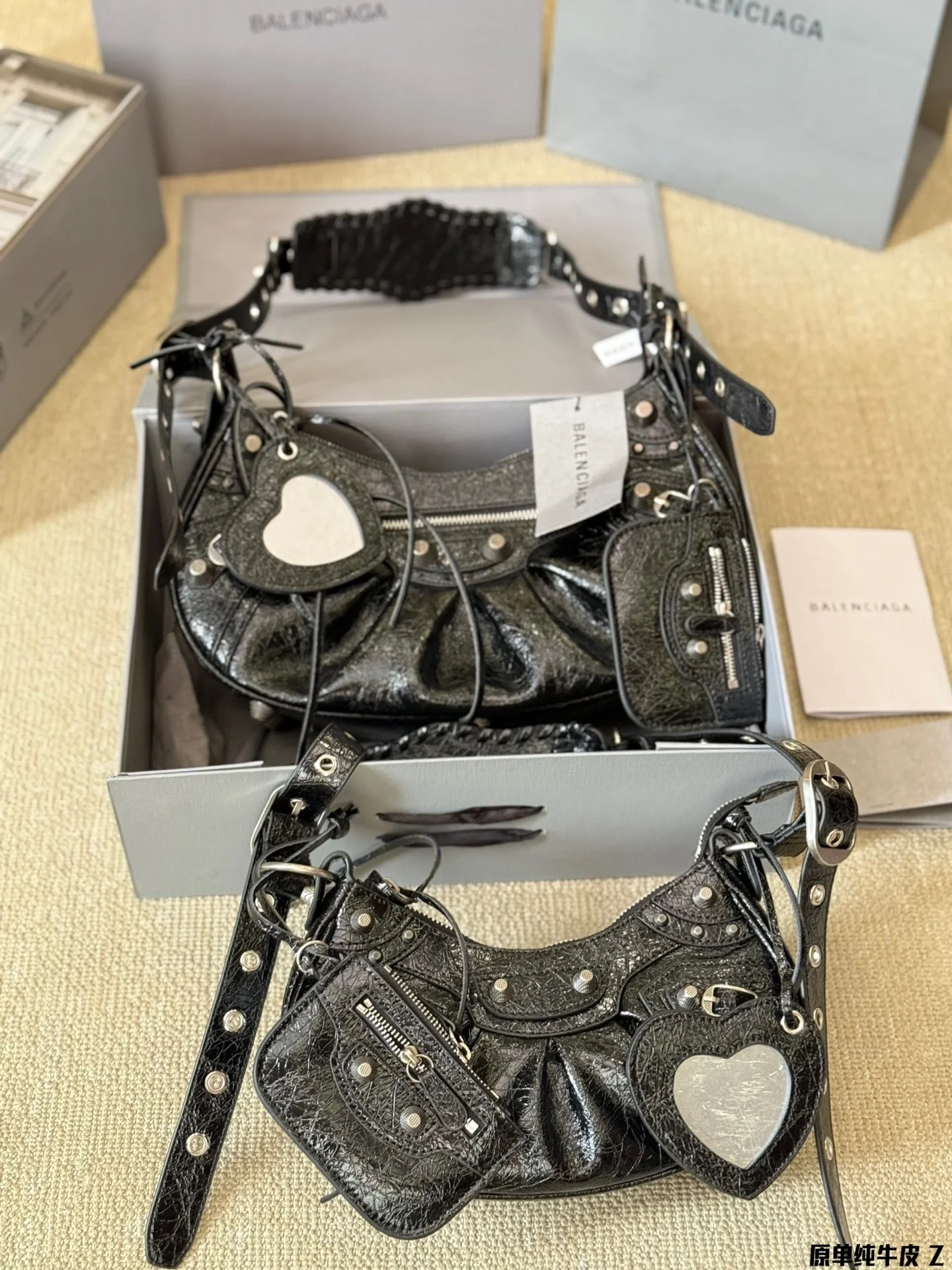 Balenciaga Bag — 11bd629f