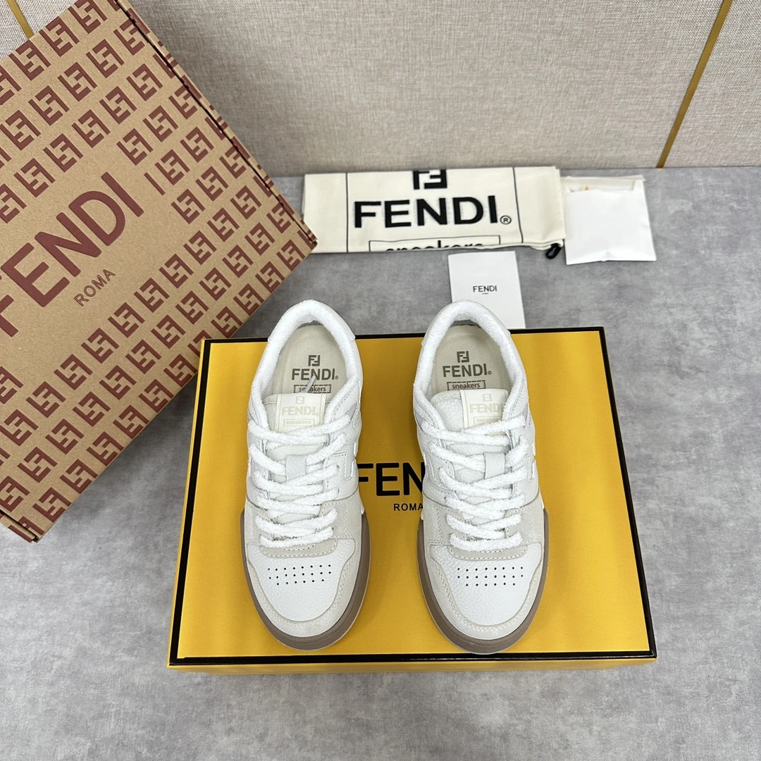Fendi Sneakers — d63007fc
