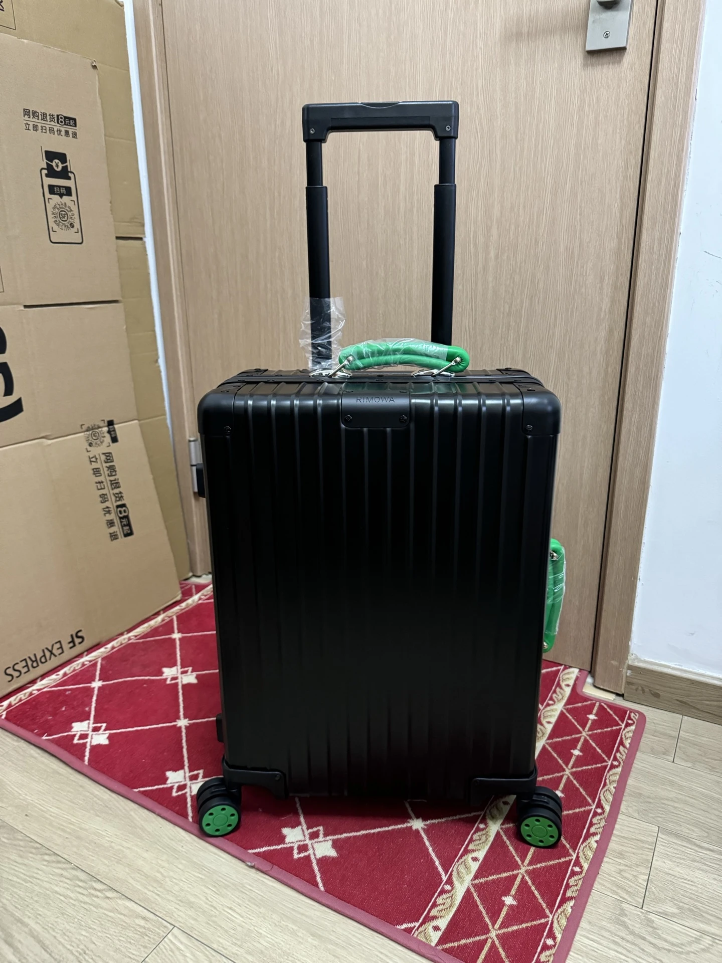 Luggage — 03da6563