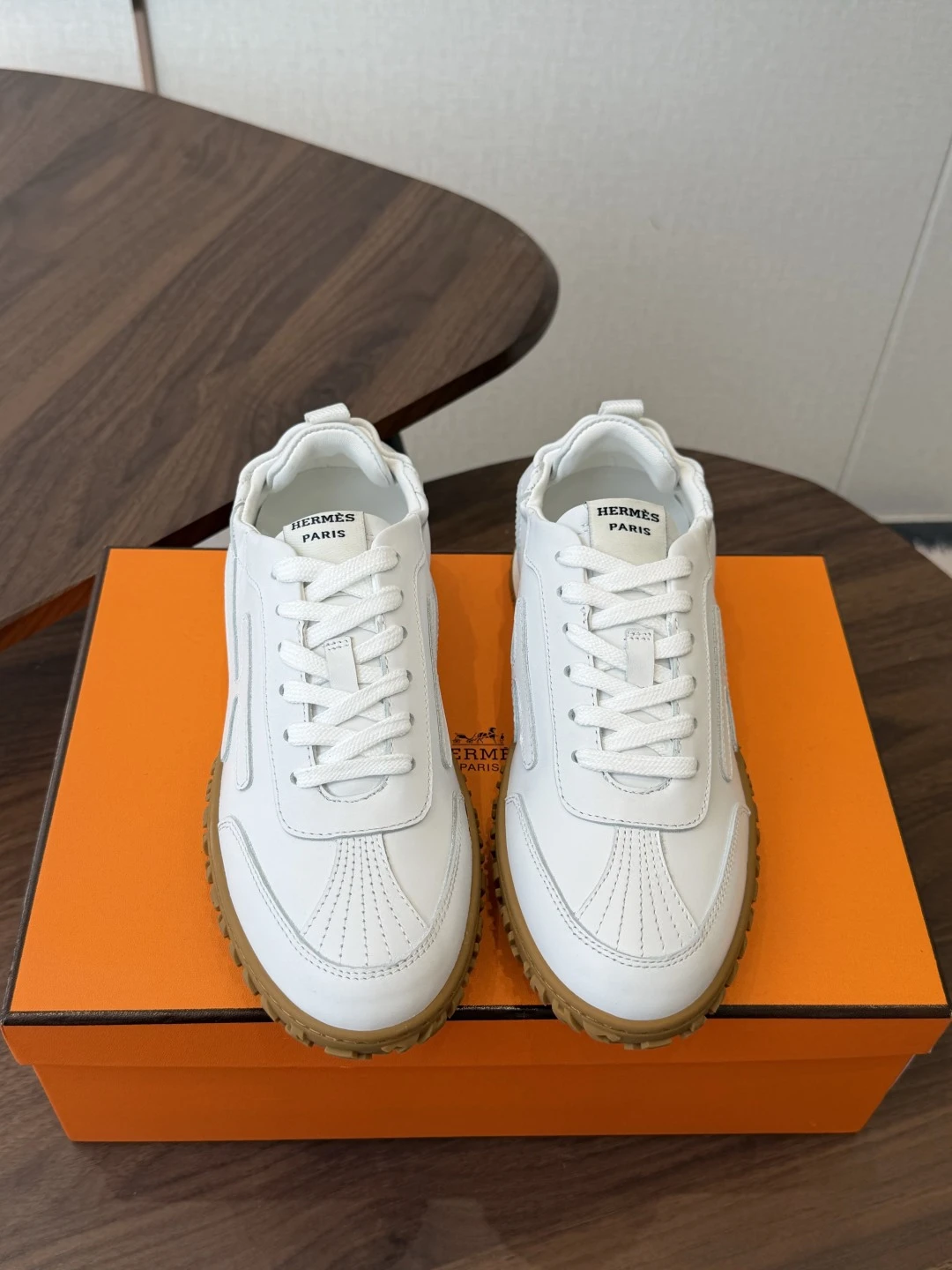 Hermès Sneakers — bb94e284