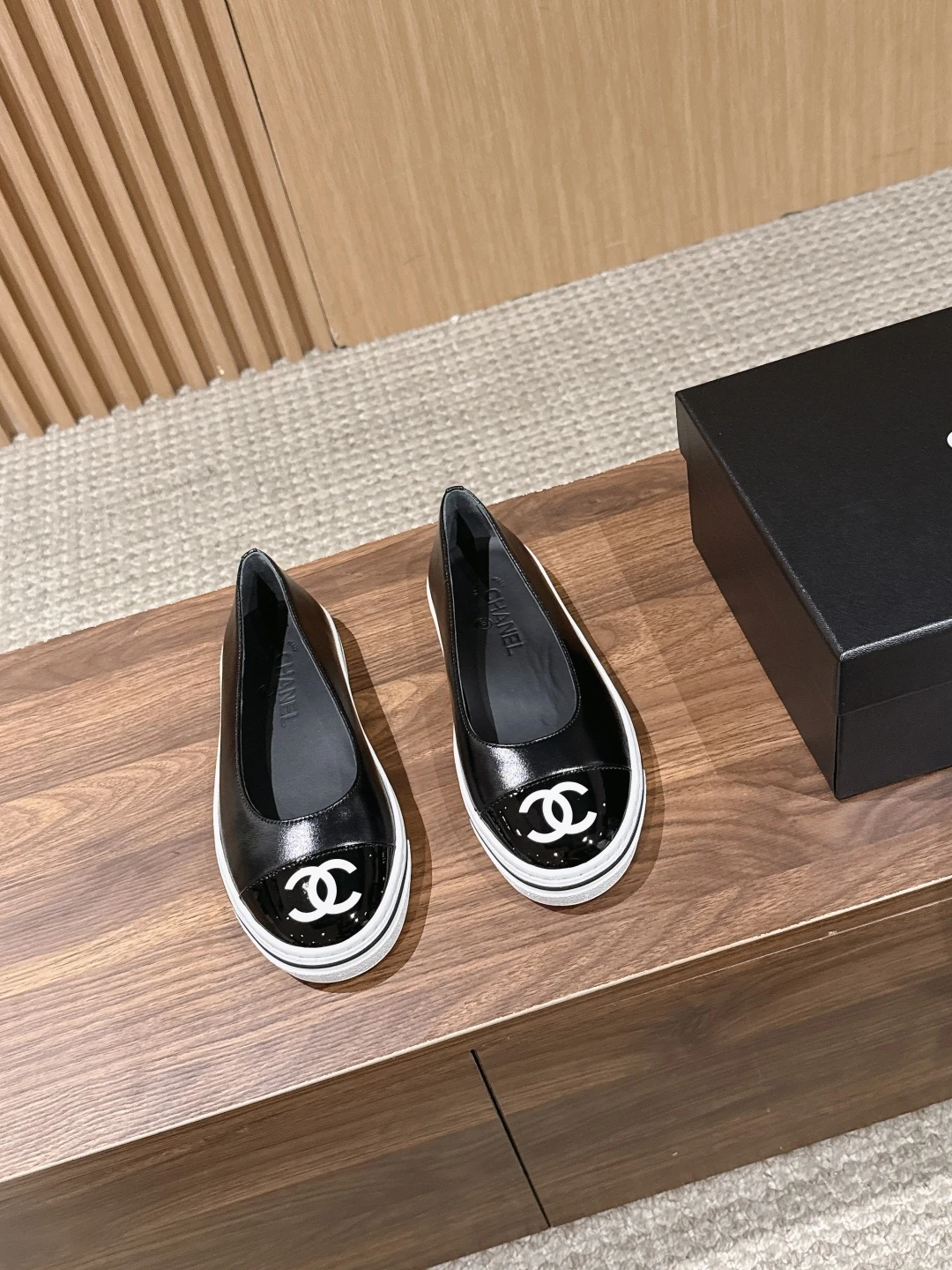 Chanel Shoes — 067d6ac3