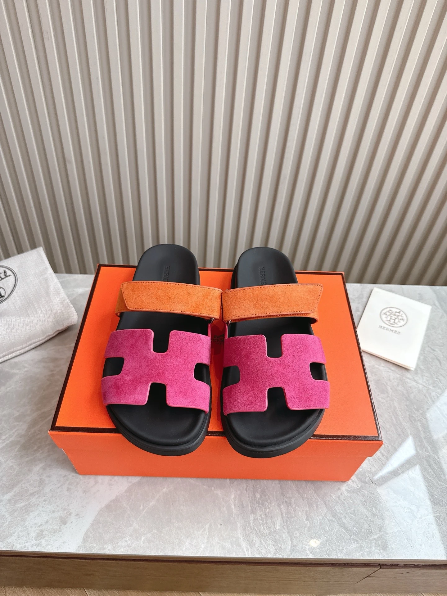 Hermès Slippers — 36dc25dd