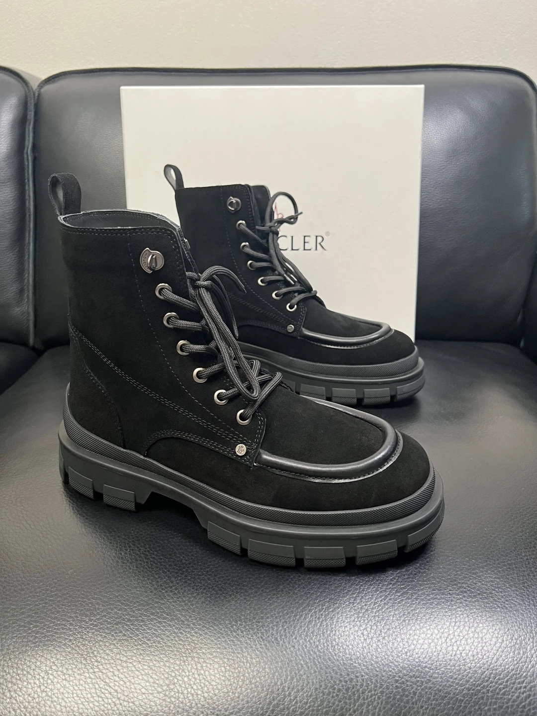 Moncler Boots — d7518a5a
